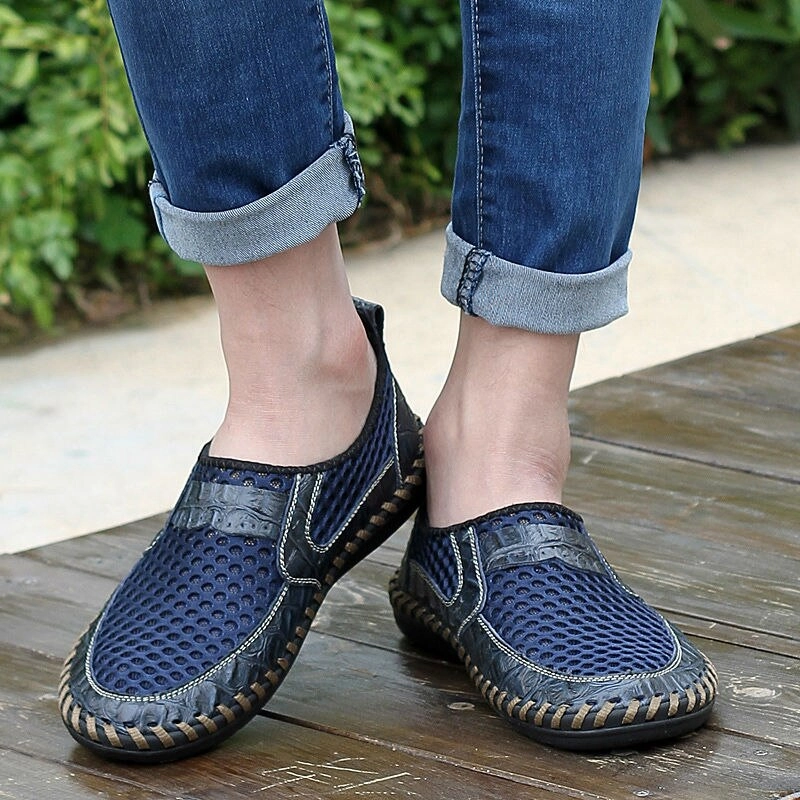 2019 Men shoes breathable genuine leather casual shoes men brand soft The Bear Loafers