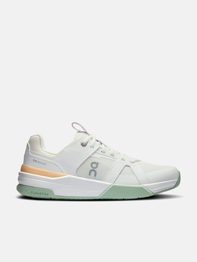 Flat Feet Running Shoe Kids The Roger Clubhouse Trainers in White