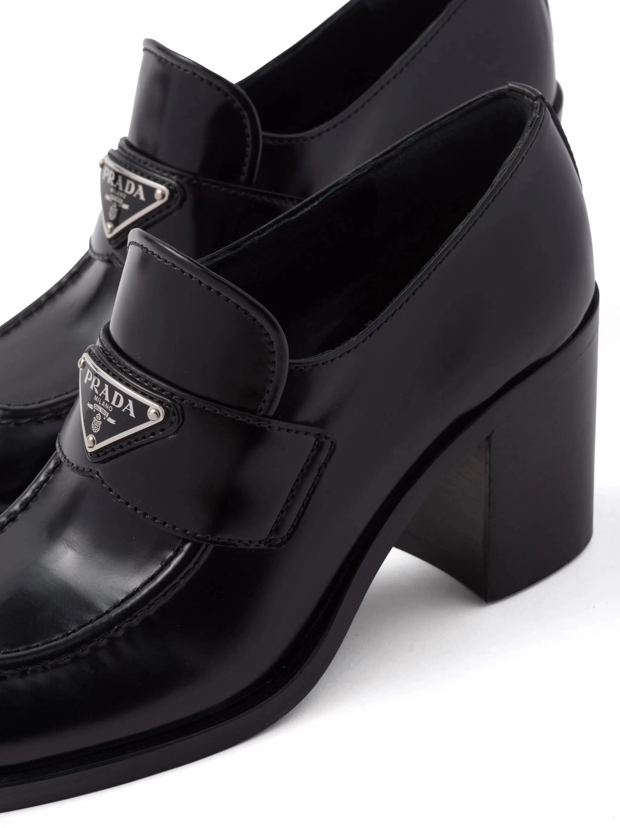 Loafers Coach block-heel brushed-leather loafers