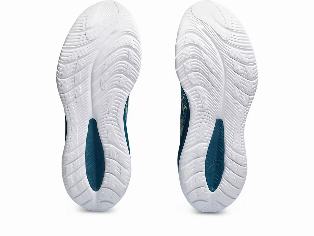 ASICS Men's Gel-Cumulus 26 Best Asics Shoes 2024