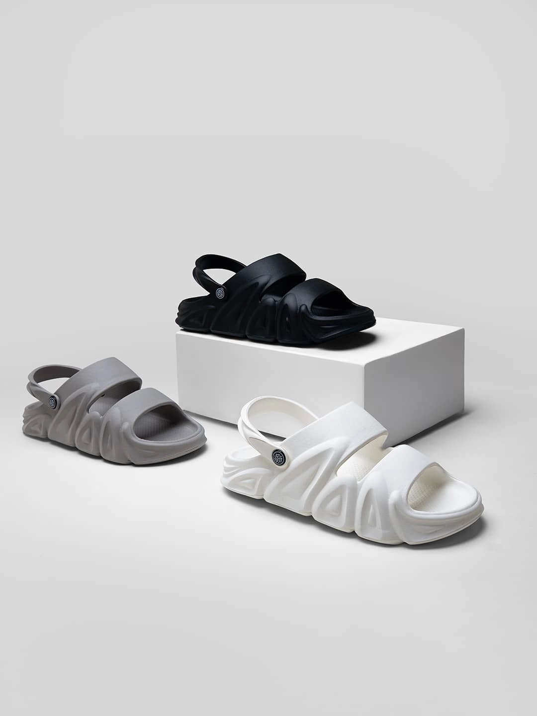 Cuddl Dud Slippers Bacca Bucci Reactor Slides  Ultra-Light All-Terrain EVA Sliders