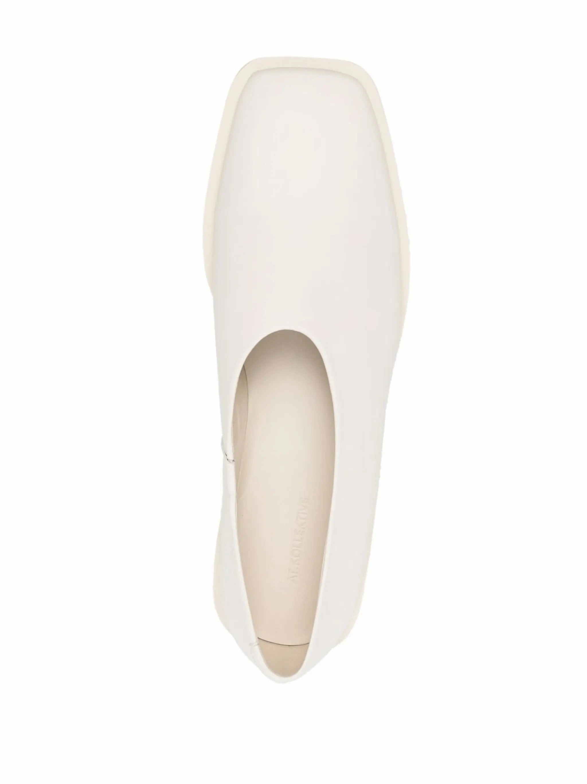 Maison Margiela Loafers Tabi Bianca leather loafers