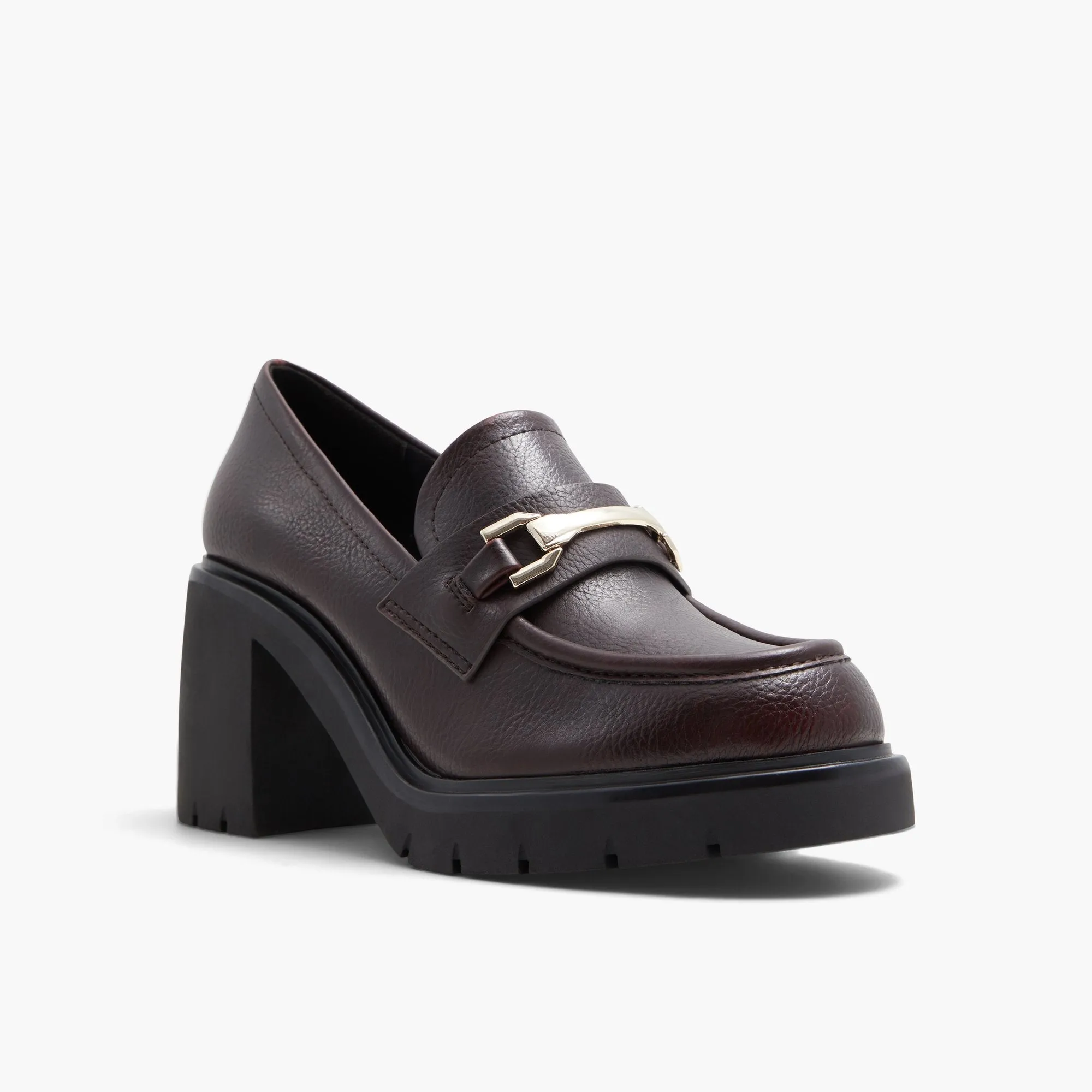 In High Heels And Nylons Pandora