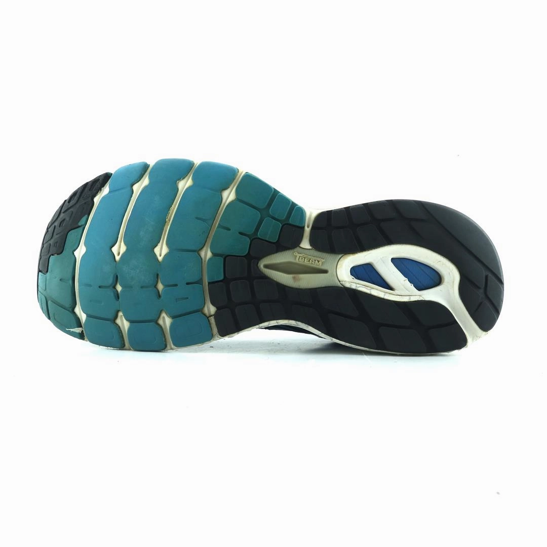 Best New Balance Sneakers For Walking NEW BALANCE 860V8