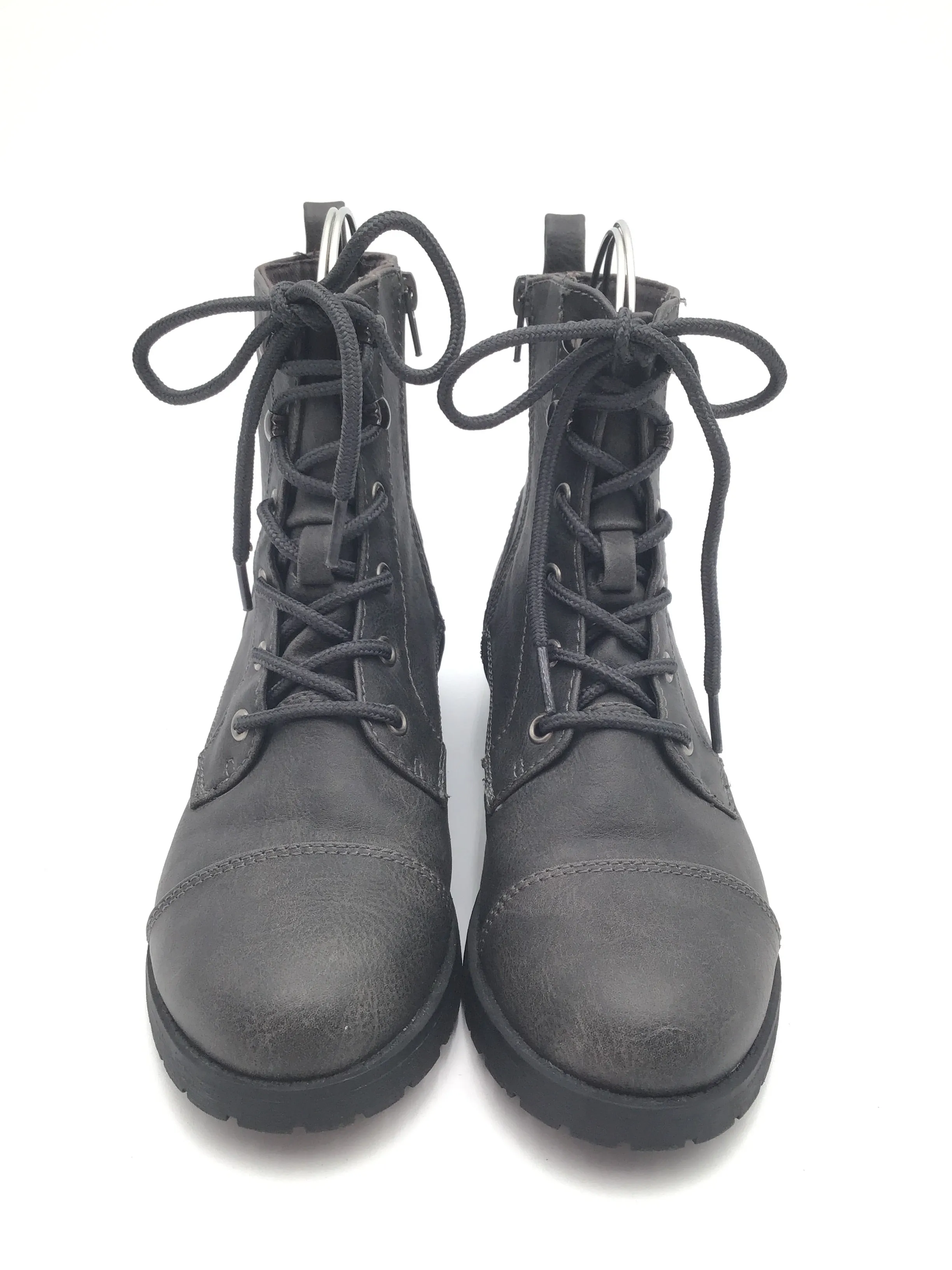 Boots Combat By American Eagle In Grey, Size: 7 Molly Combat Boot