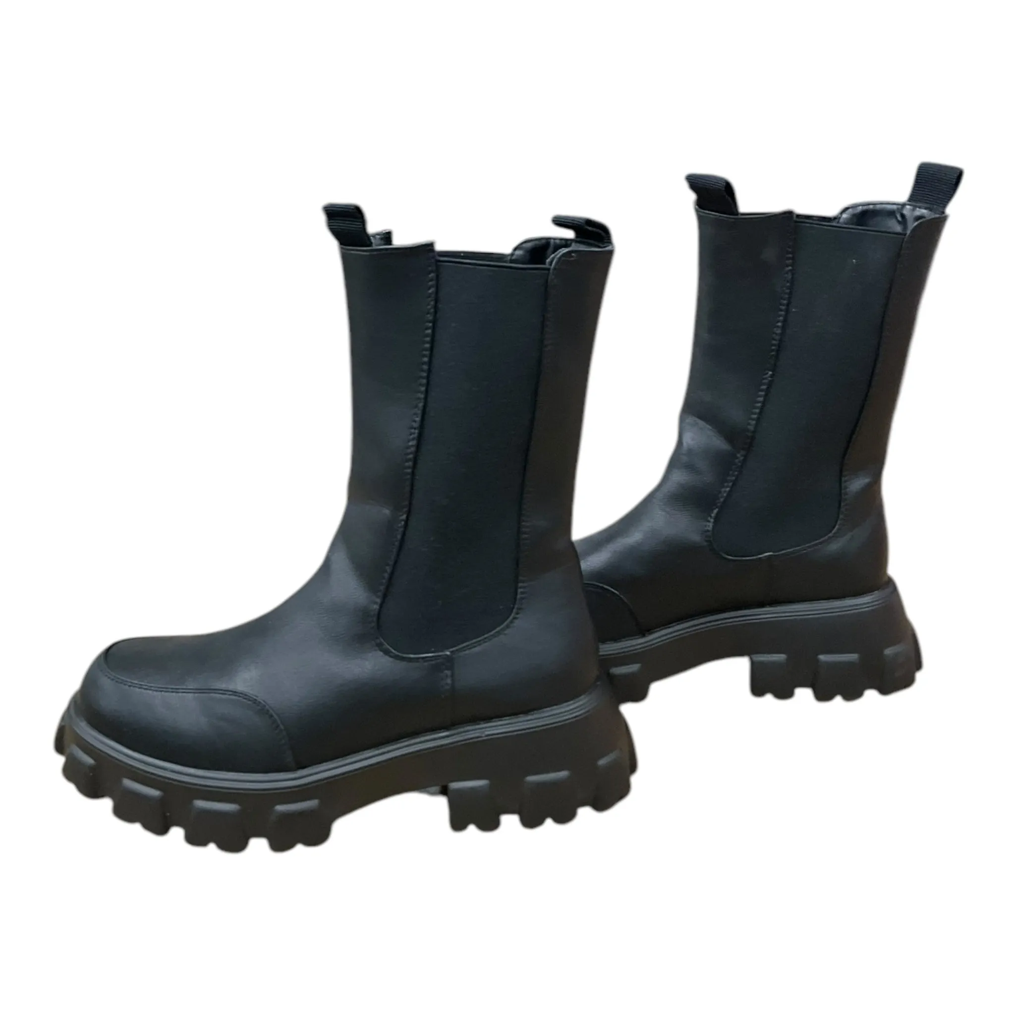 Combat Boots Pretty Little Thing Boots Combat By Fashion Nova In Black, Size: 9