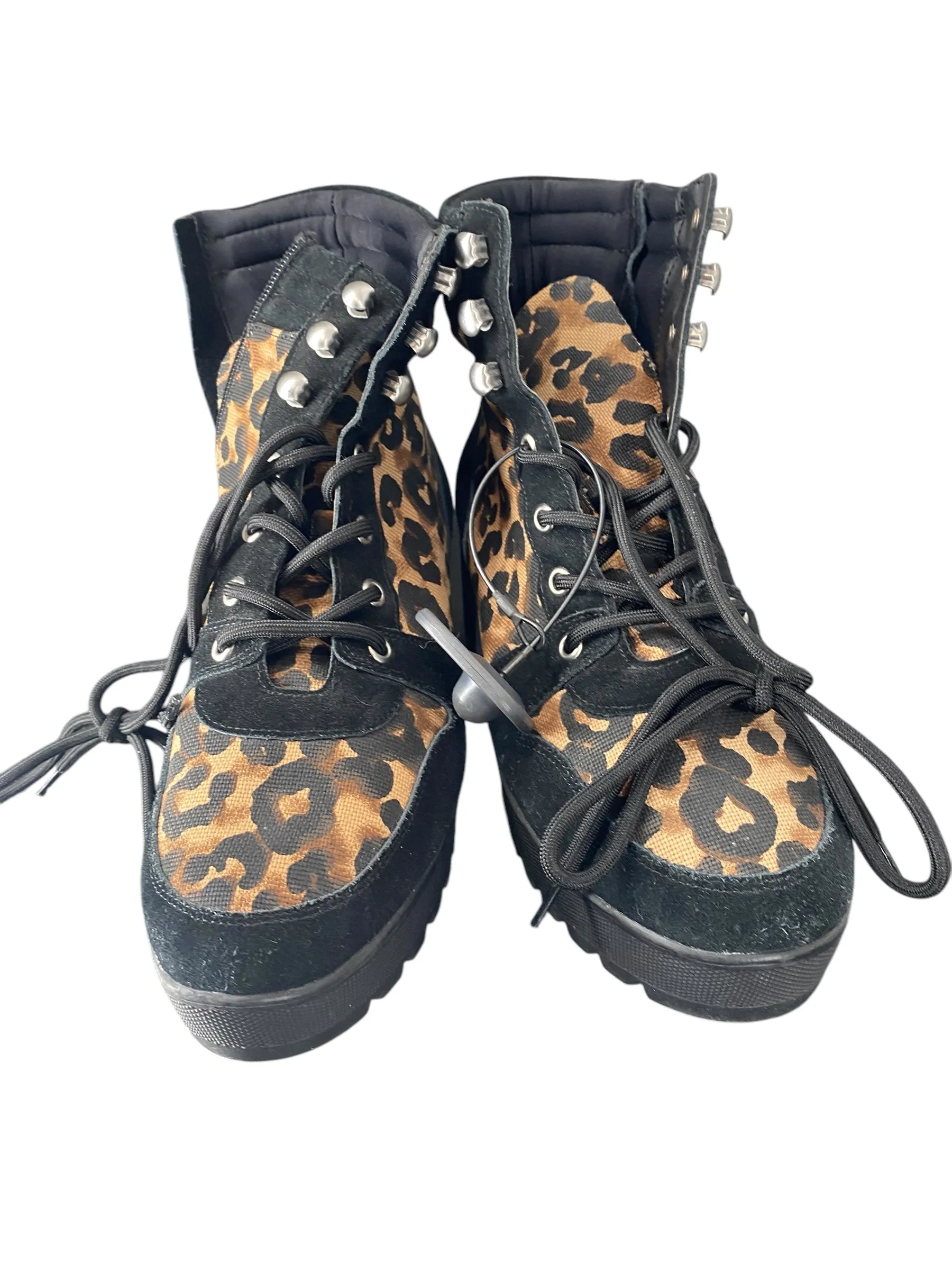 Combat Boot Size Chart Boots Combat By Steve Madden In Animal Print, Size: 9.5