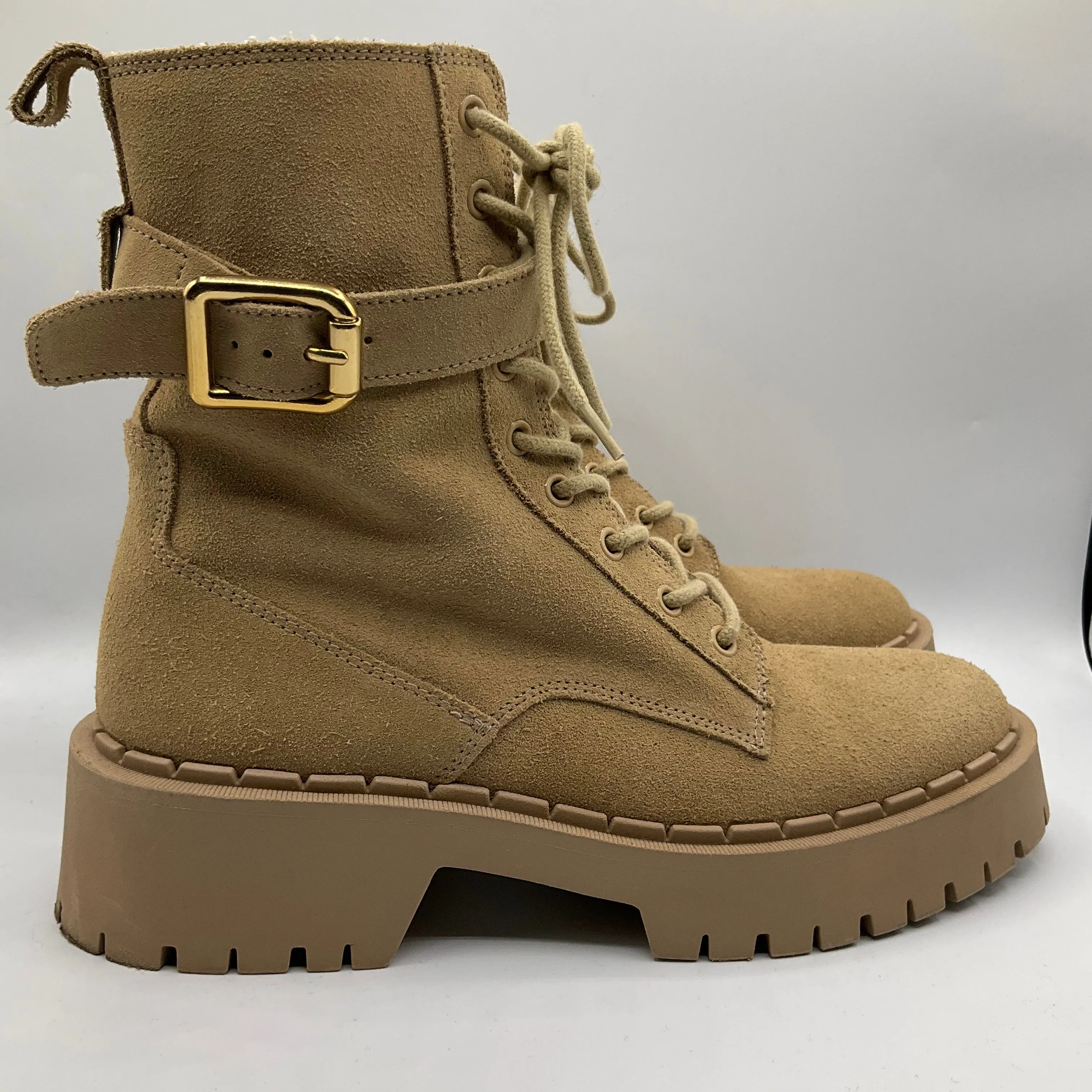 Combat Boots Forever 21 Boots Combat By Zara In Tan, Size: 7.5