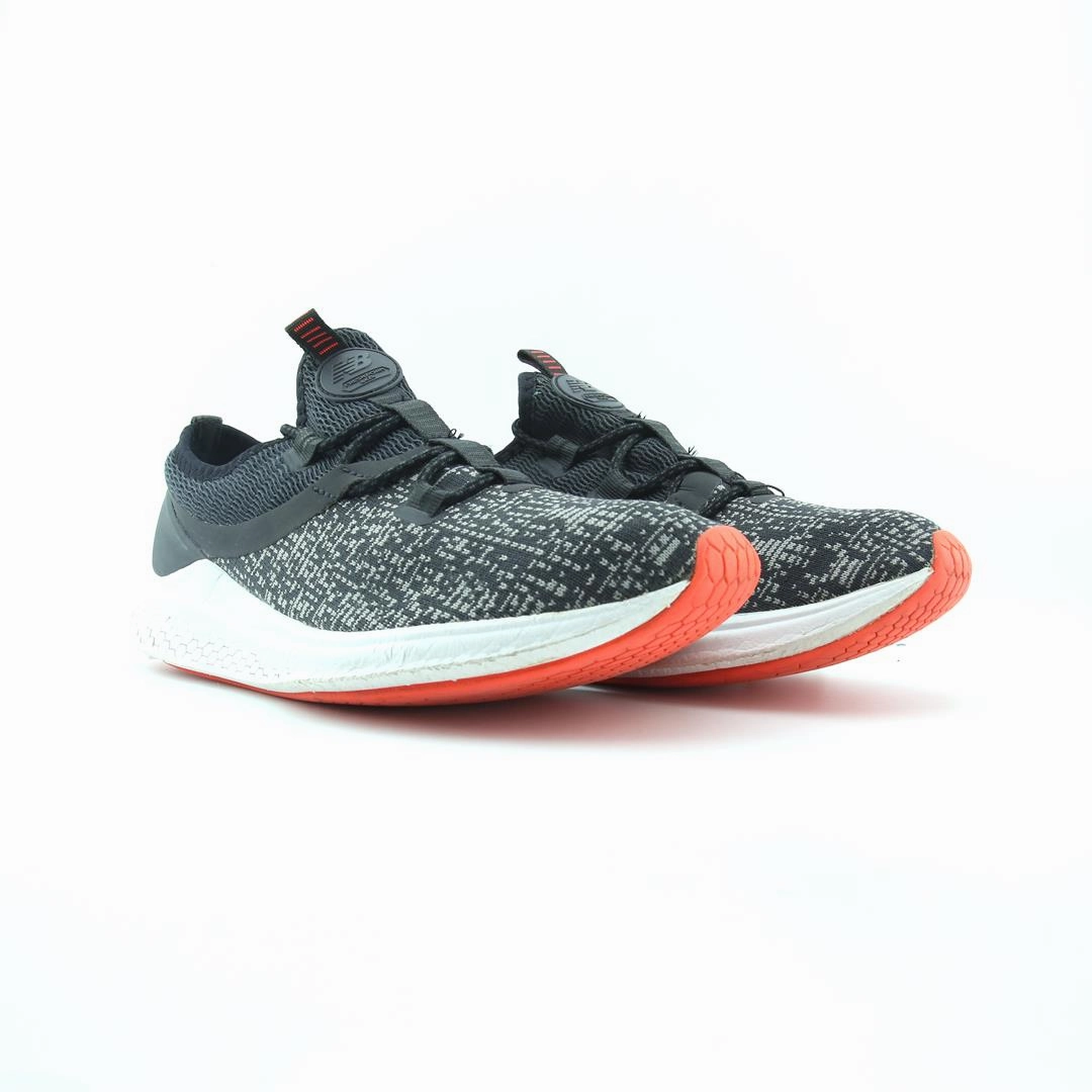 NEW BALANCE LAZR New Balance 9060 Bone/sparrow