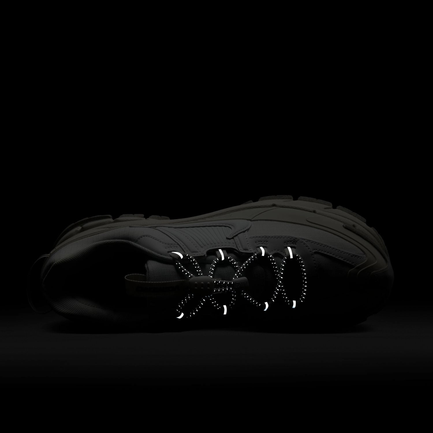 Nike Air Max Dn Shoes Zoom Vomero Roam 'Summit White'