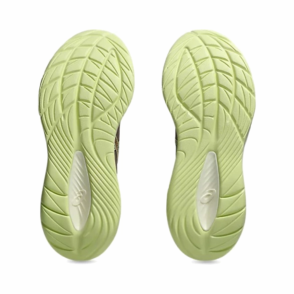 Asics Men's Gel-Cumulus 27 Sneaker in Taupe Grey/Black