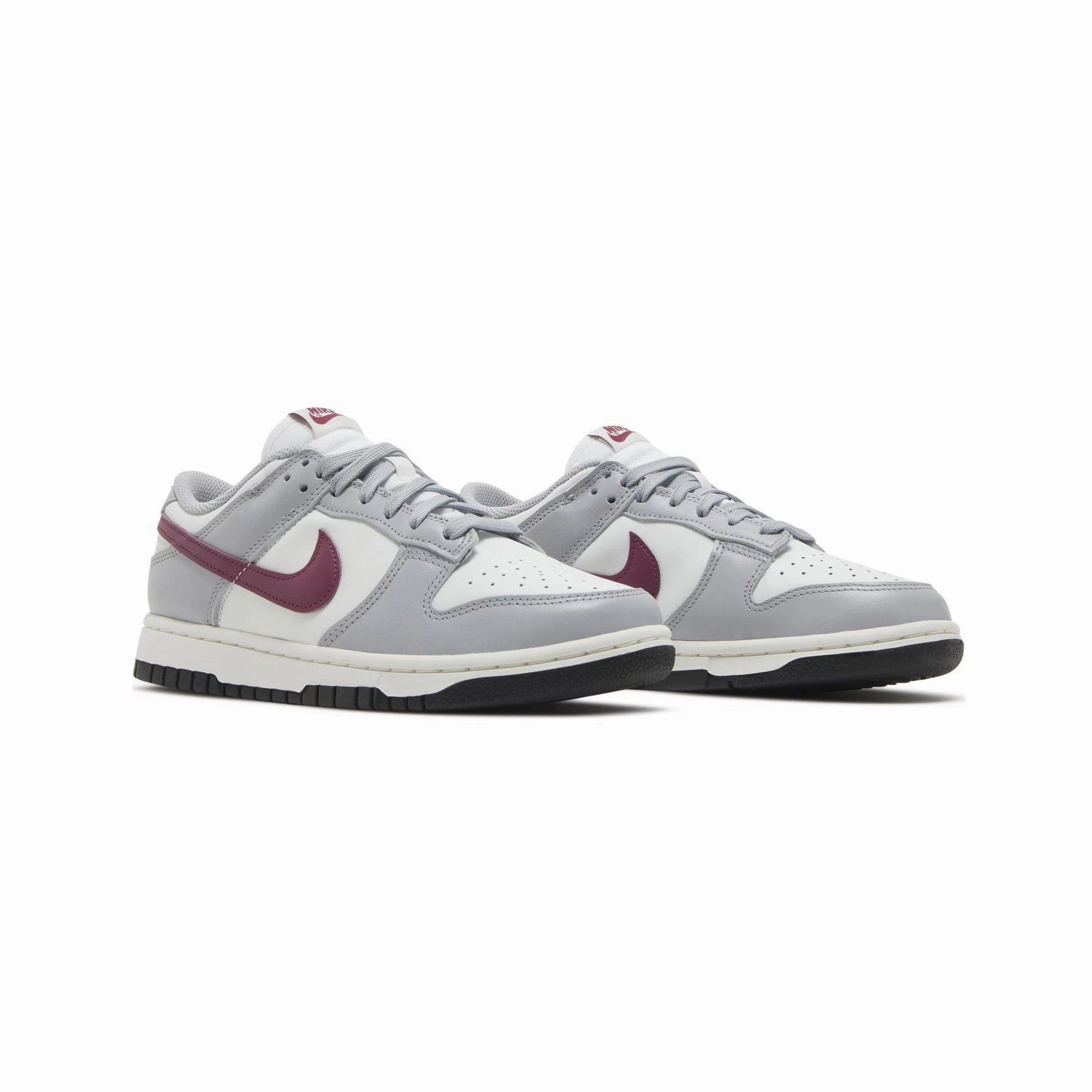 Dunk Low 'Pale Ivory Redwood' W (2022) Nike Agassi Tennis Shoes