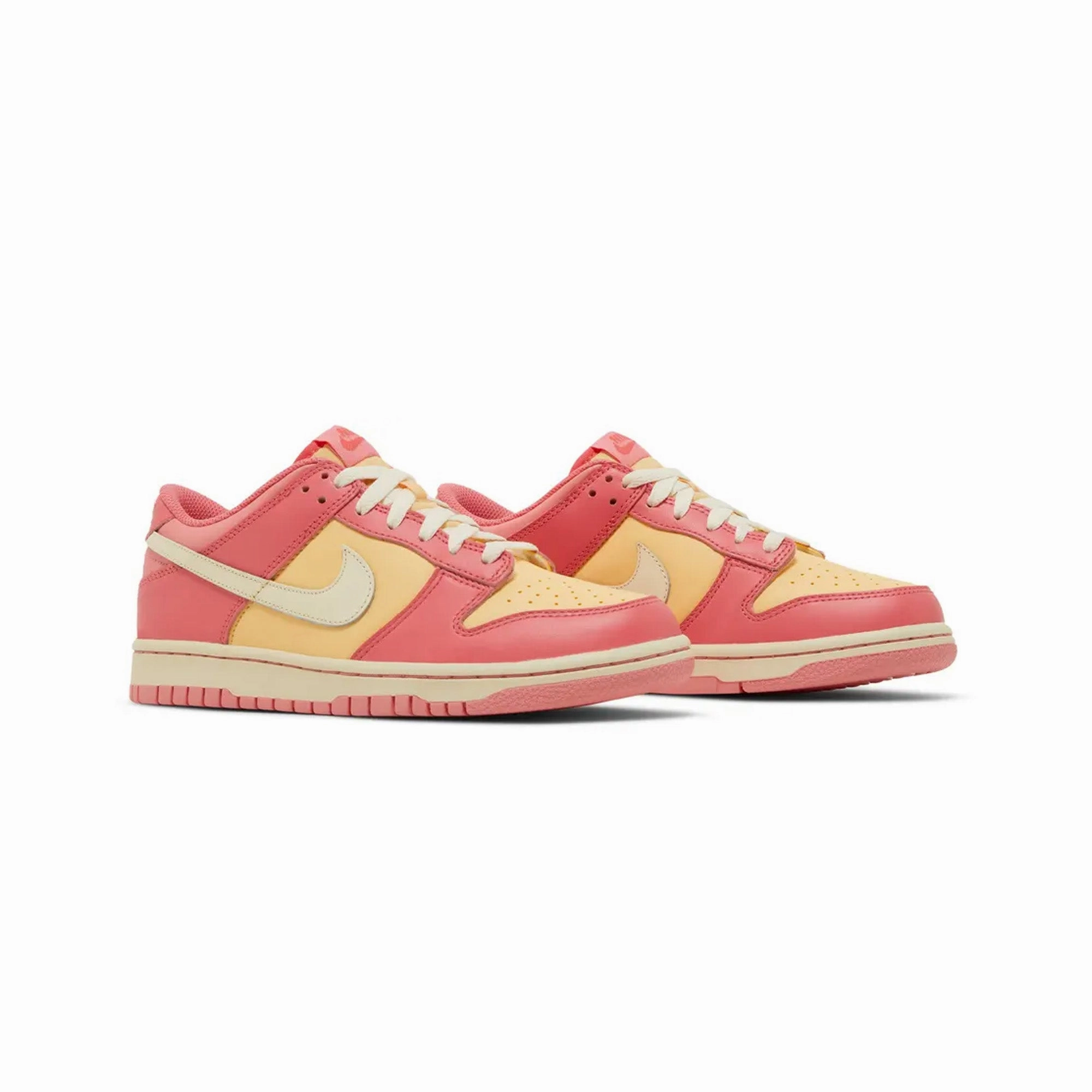Dunk Low 'Strawberry Peach Cream' GS (2023) Nike Everyday Running Shoes