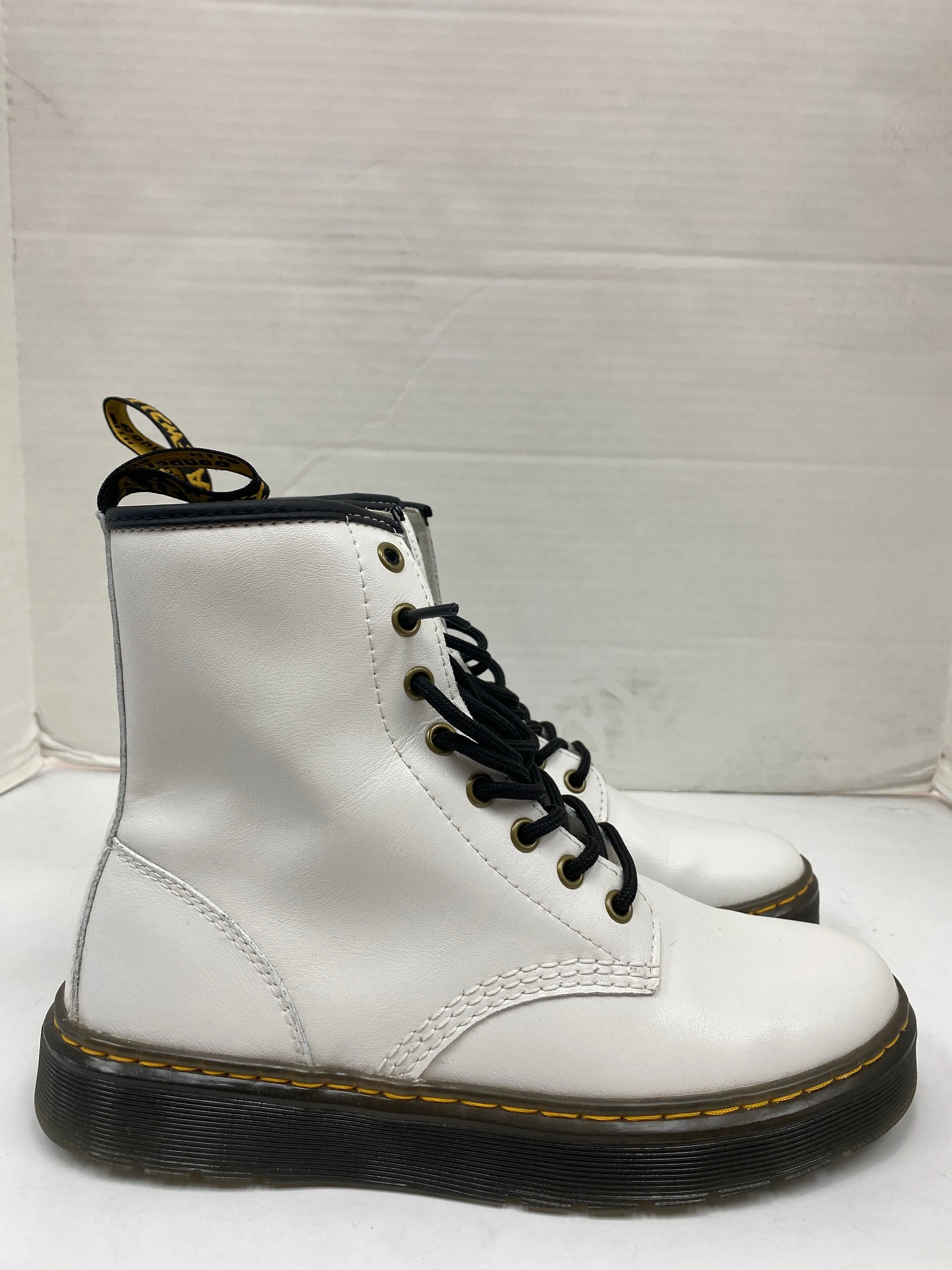 Boots Combat By Dr Martens In White, Size: 8 Combat Boots Size 8