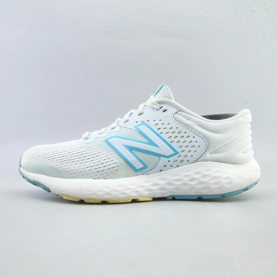 NEW BALANCE 520V7 New Balance Sneakers 608