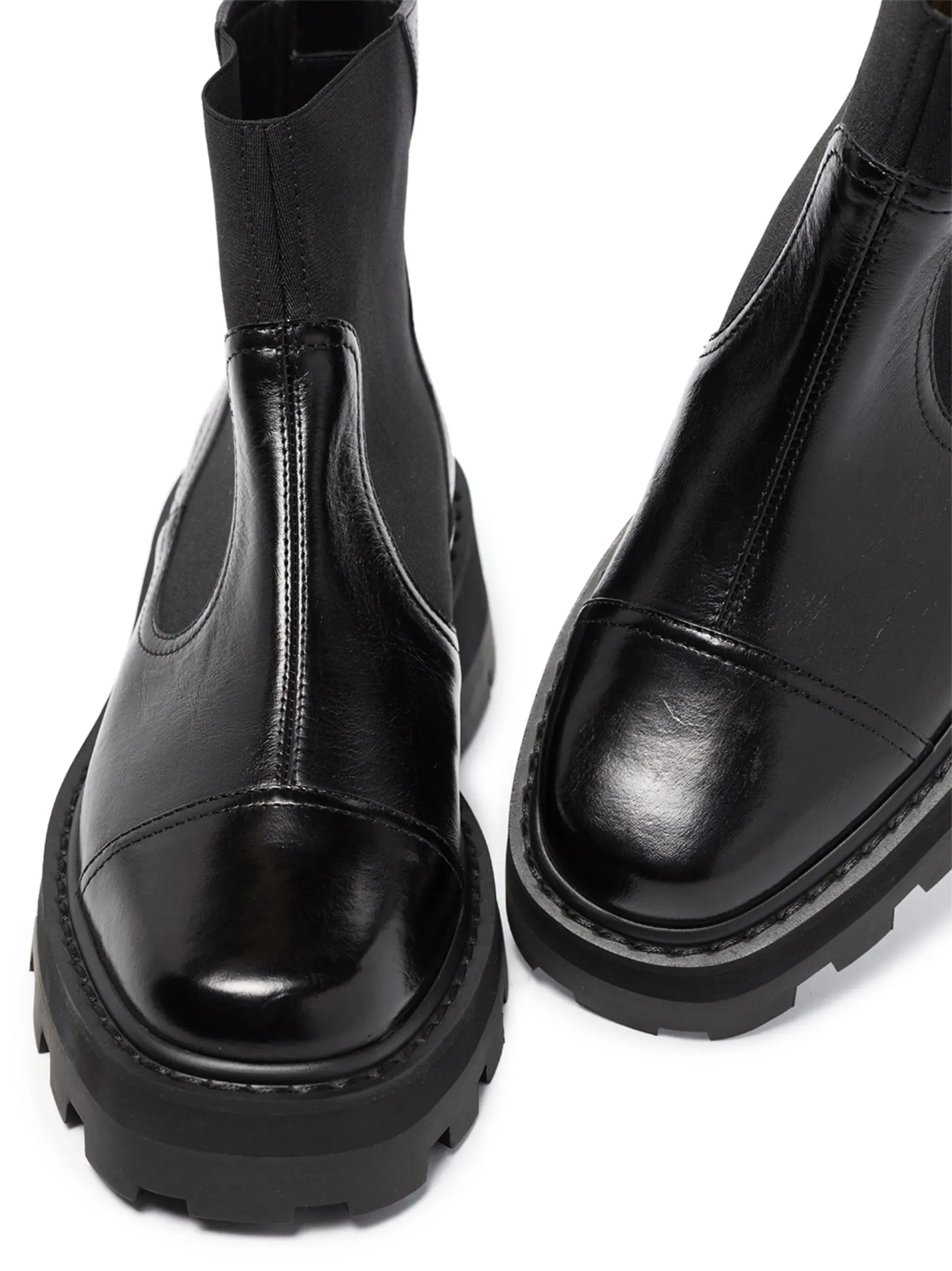 Joyce Chelsea Boots Clayton chunky sole Chelsea boots