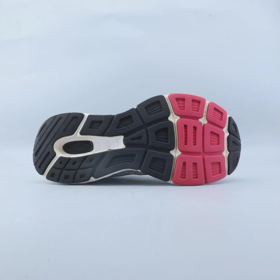 NEW BALANCE 680V6 New Balance 1906u