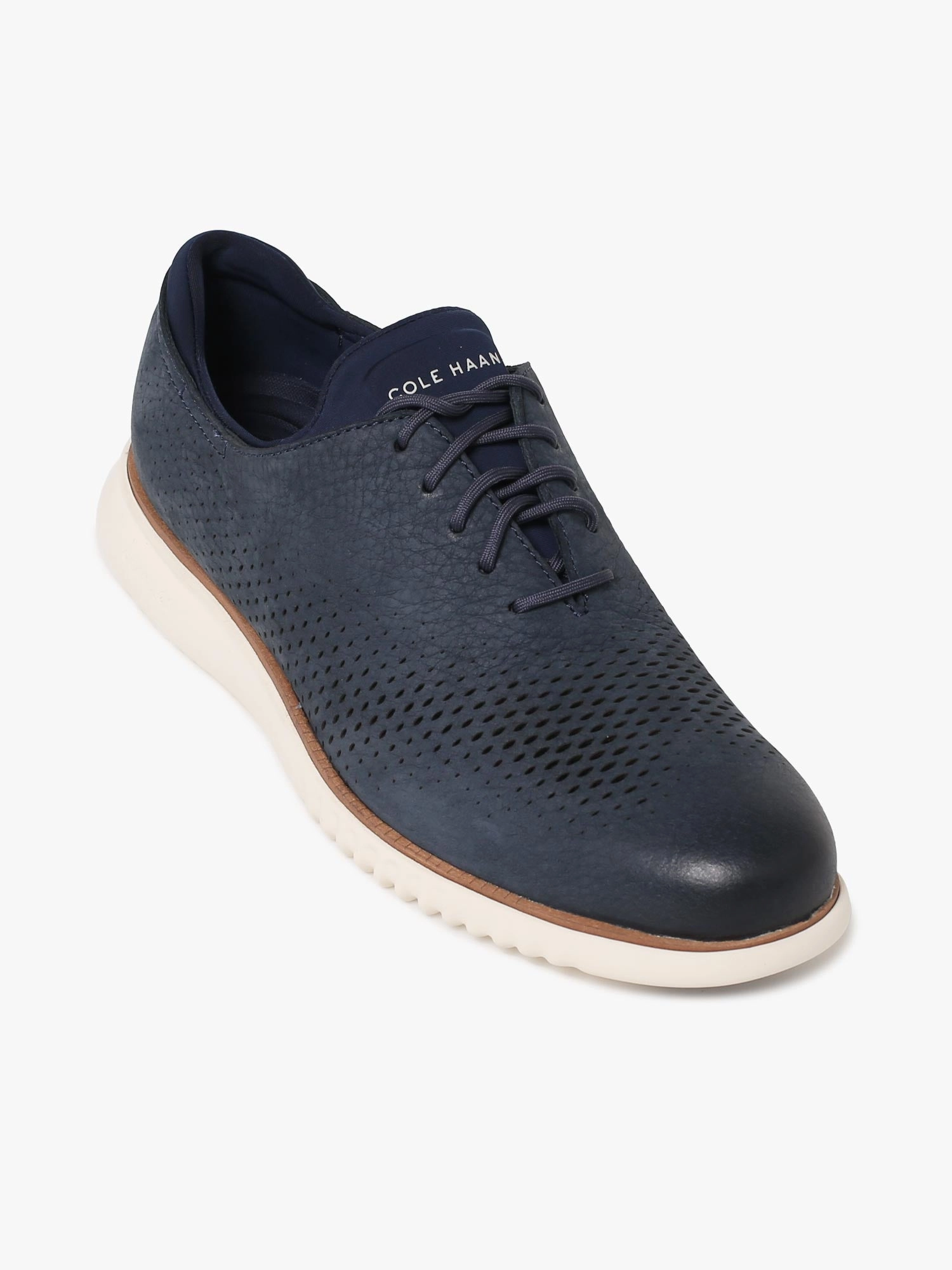 Zerogrand Laser Wing Tip Navy Ivory nbk Ellen Degeneres Oxfords