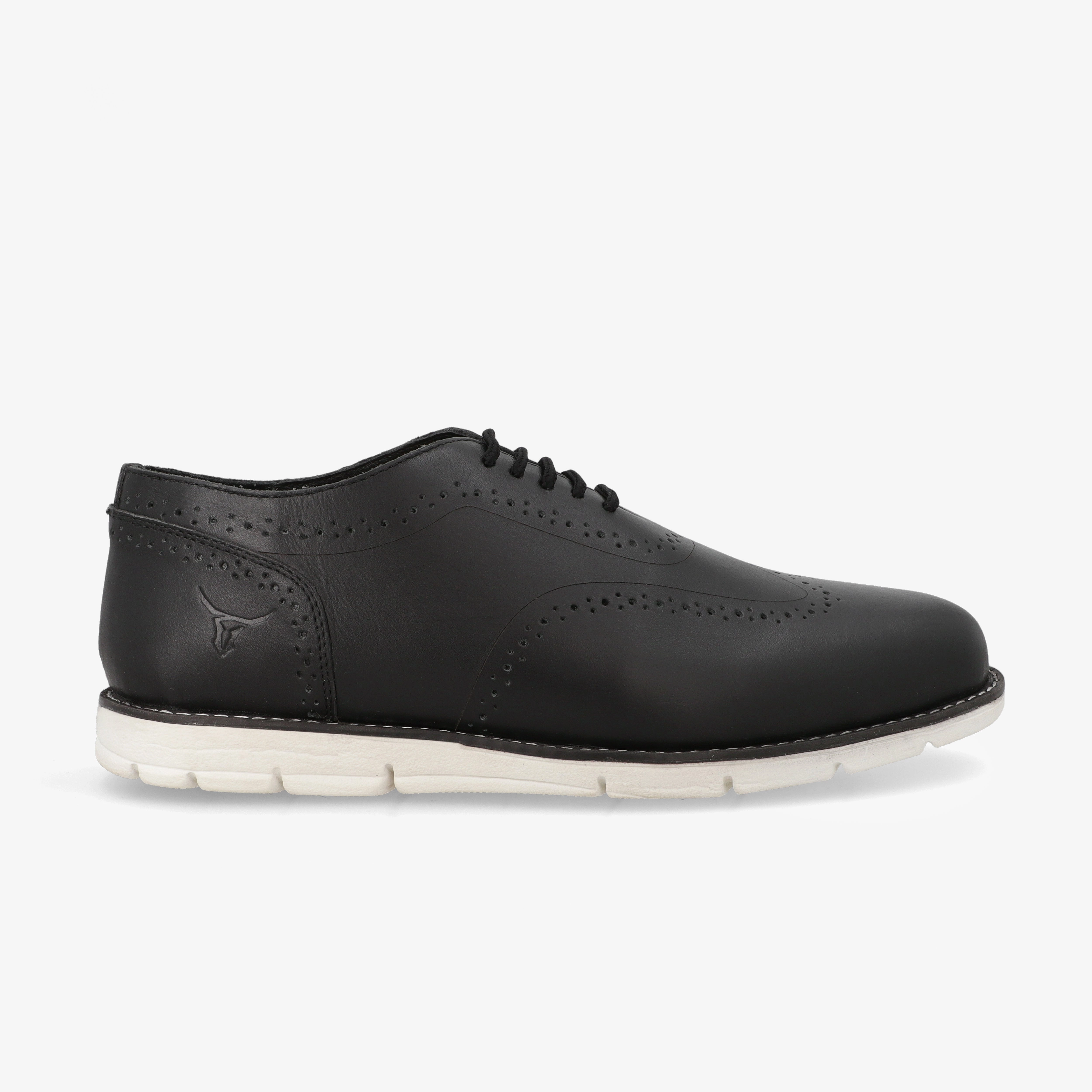 Perforated Plain Toe Oxfords Fadano - VentureFlex Men's Wingtip Oxfords Black / White
