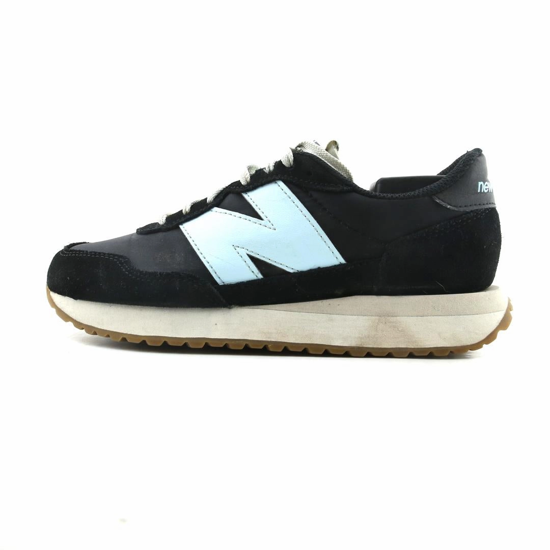 New Balance 530 Tan NEW BALANCE 237