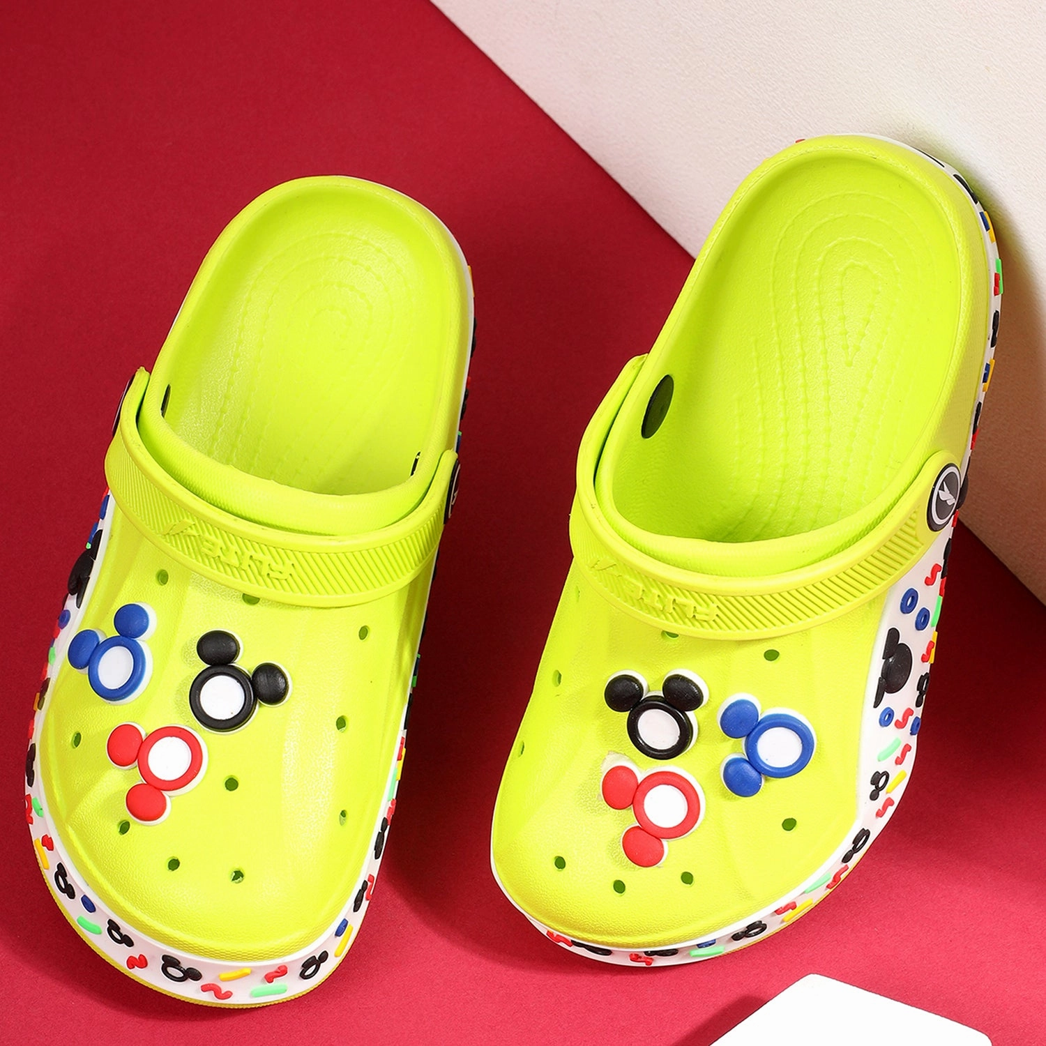 Baretraps Sandals Clogs For Kids FLK 3007