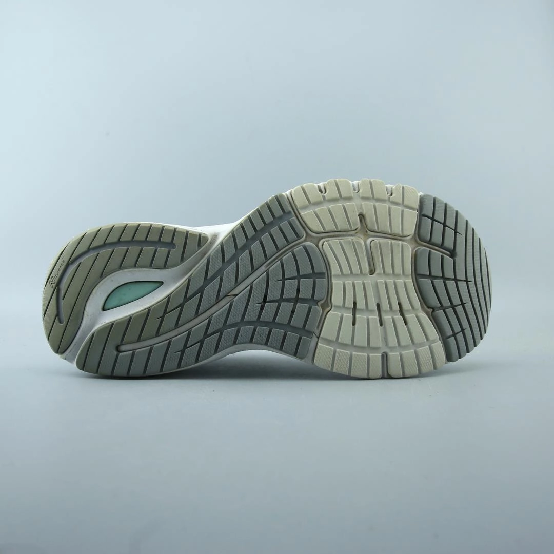 New Balance 550 High Top NEW BALANCE 860V10