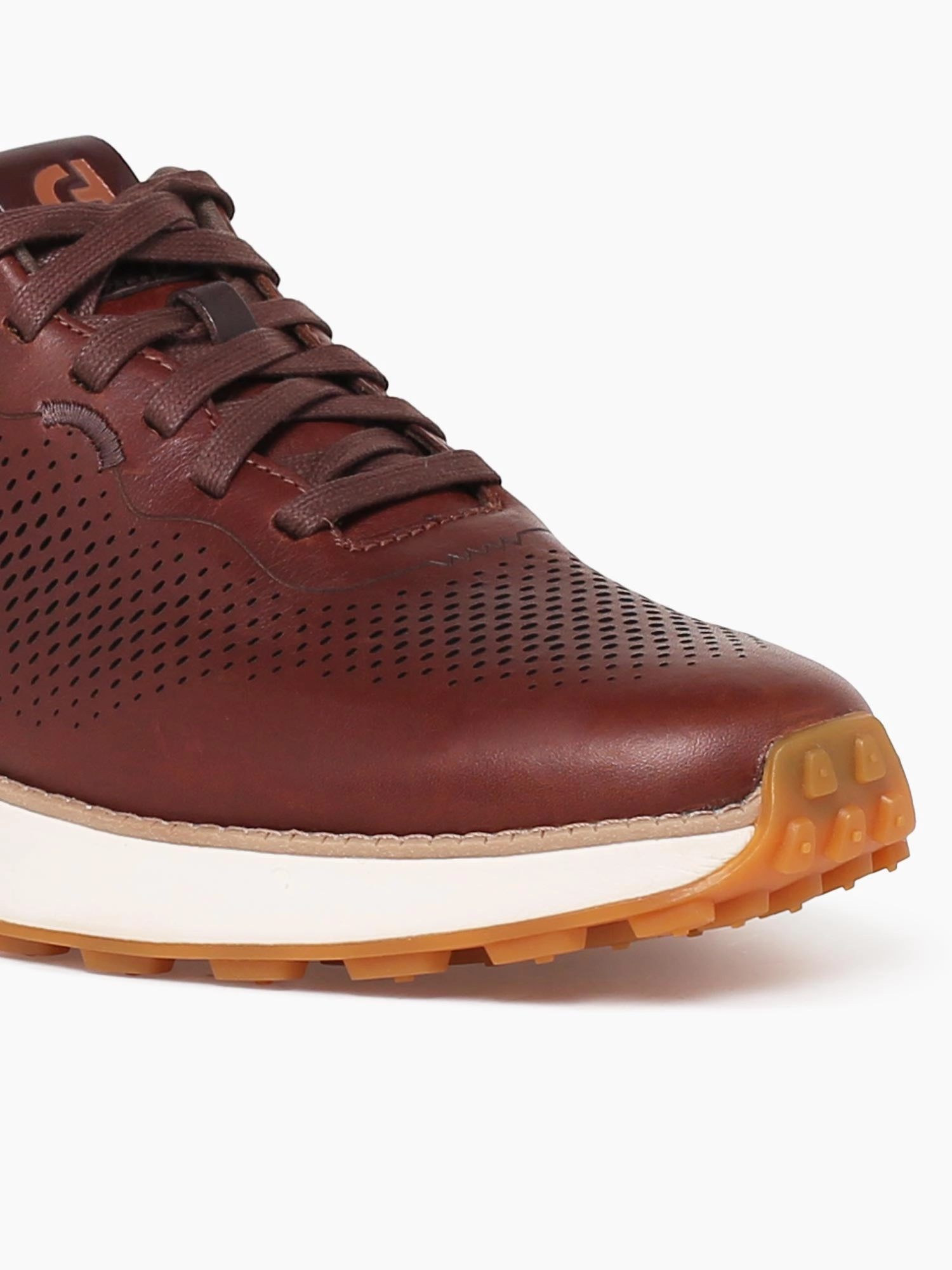 Grandpro Ashland Laser Perf Acorn Madeir Heeled Oxford Shoes