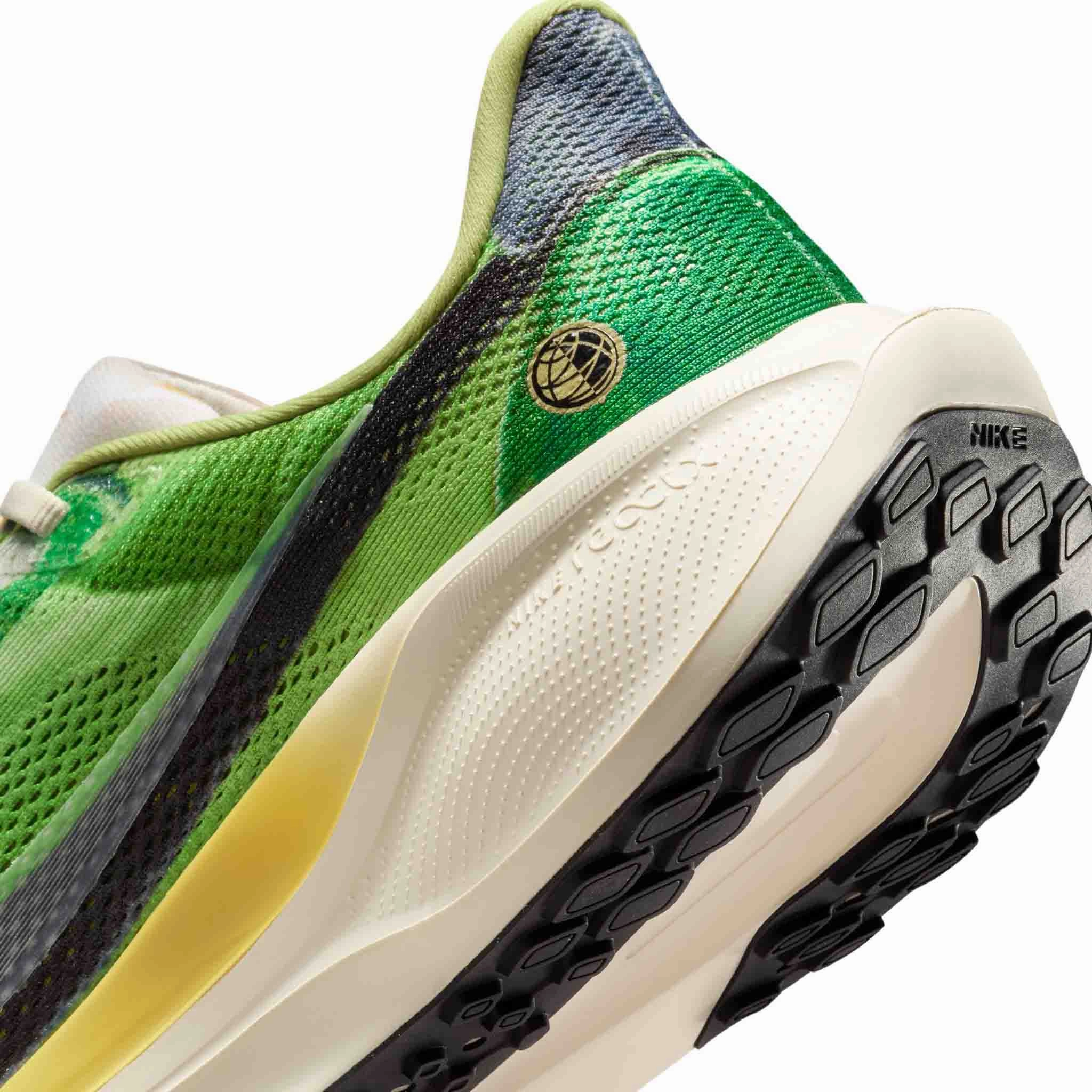 Nike | Men's Pegasus 41 SE Road Running Shoes - Multi-Color/Clear-Vivid Green-Dark Apple Spider-man Shoes Nike