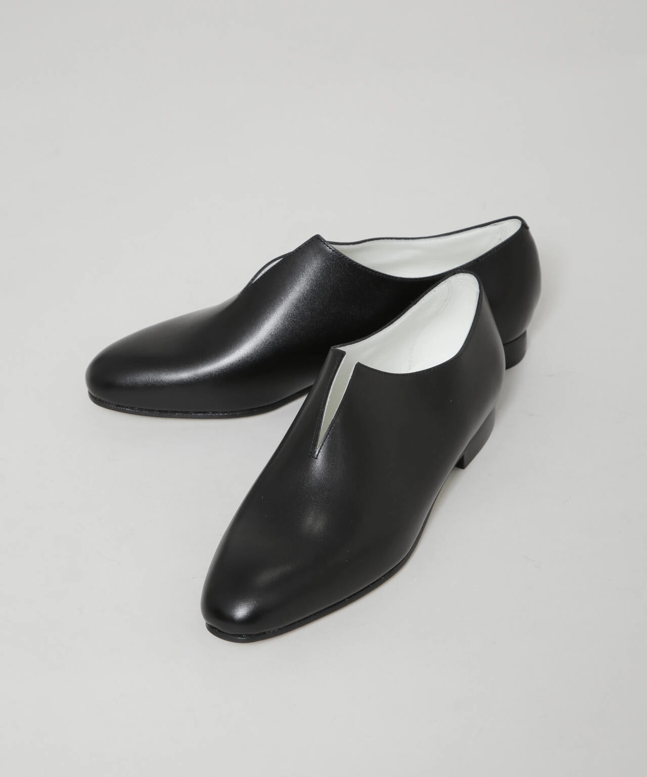 BEAUTIFUL SHOES/SLIT SHOES No Laces