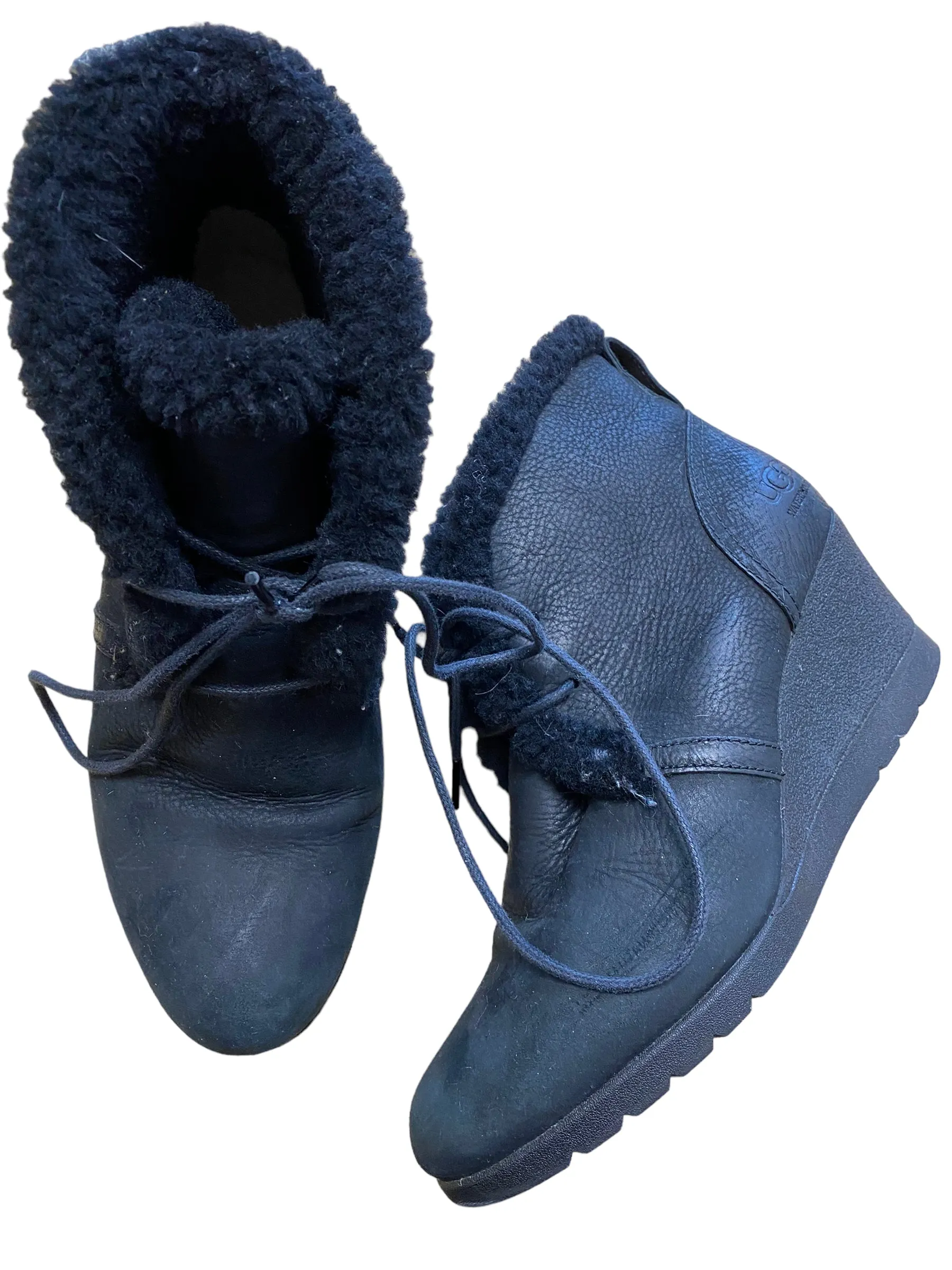 Sneaker High Heels Shoes Heels Wedge By Ugg  Size: 7