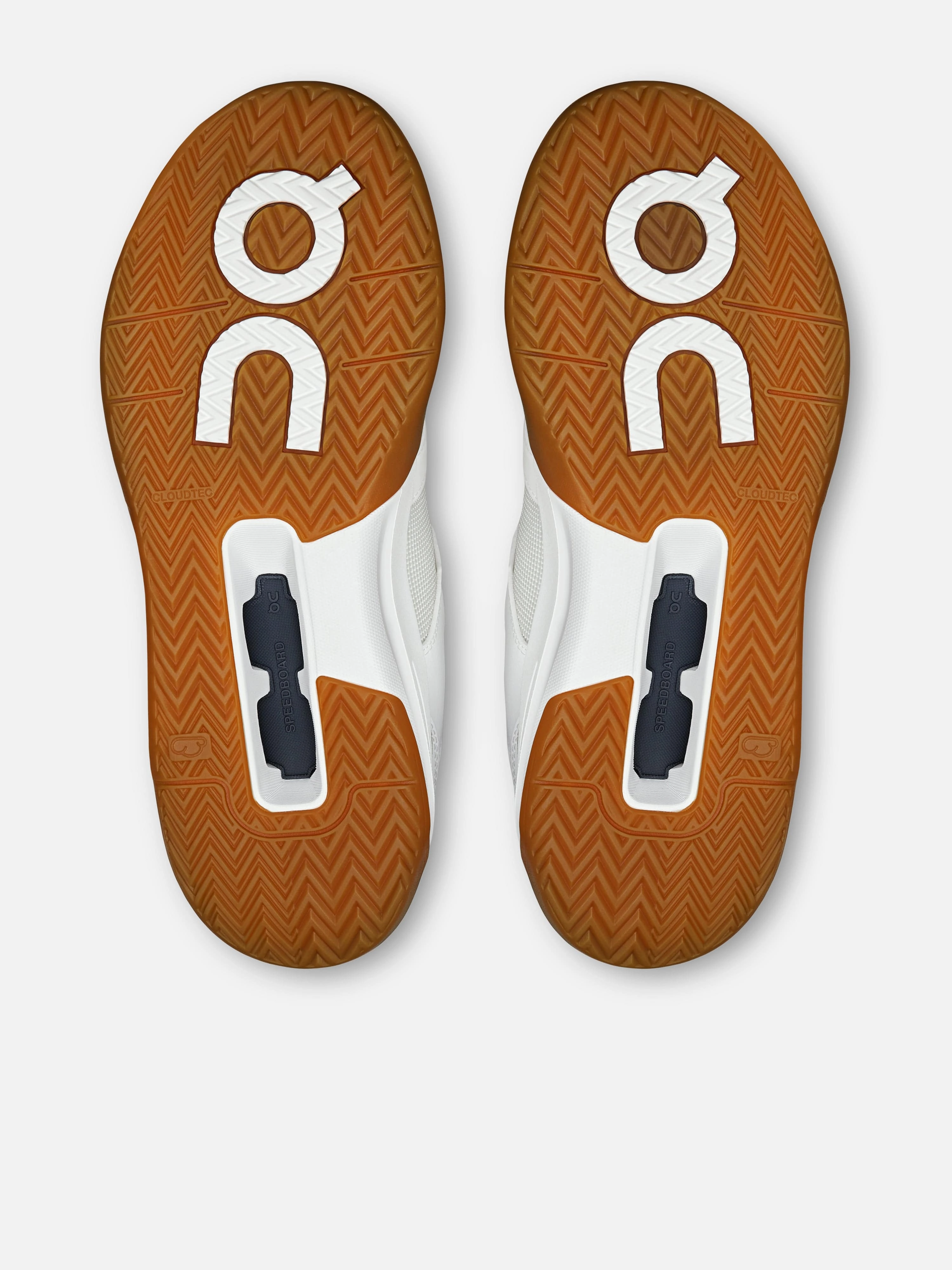 Lacing Running Shoes Kids The Roger Clubhouse Trainers in White