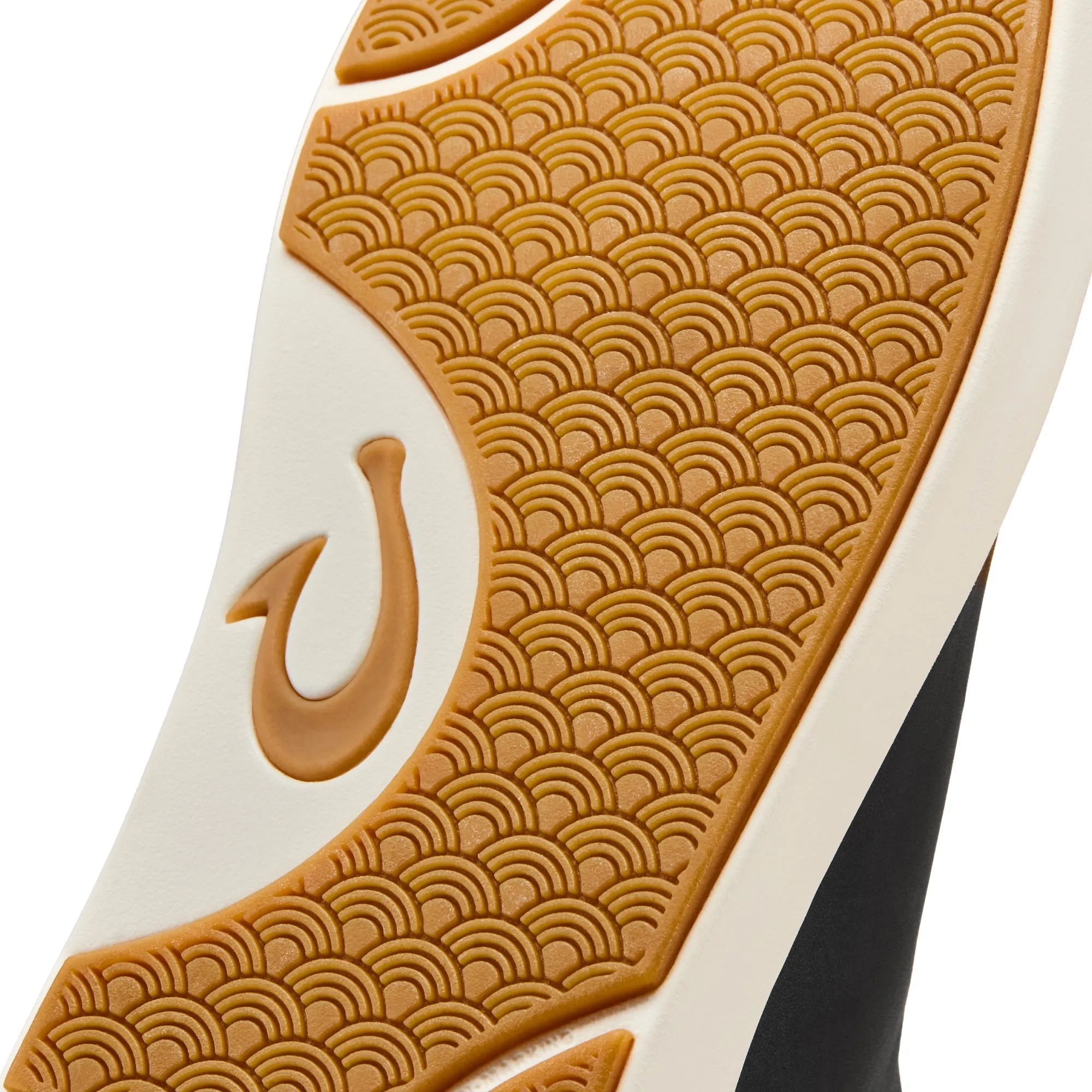 Lae'ahi Mid  -  Black / Black Chalet Leather Chelsea Boots