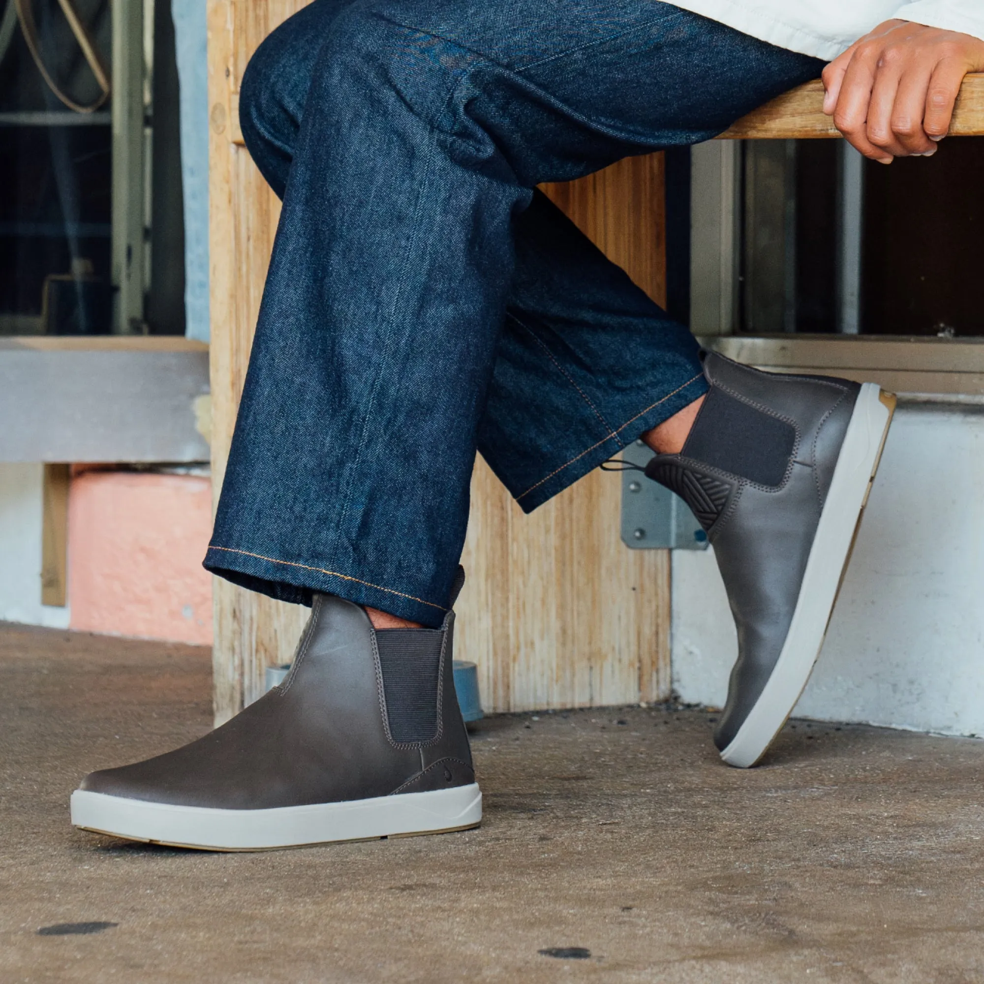 Lae'ahi Mid  -  Dk Java / Dk Java 2976 Arcadia Leather Chelsea Boots