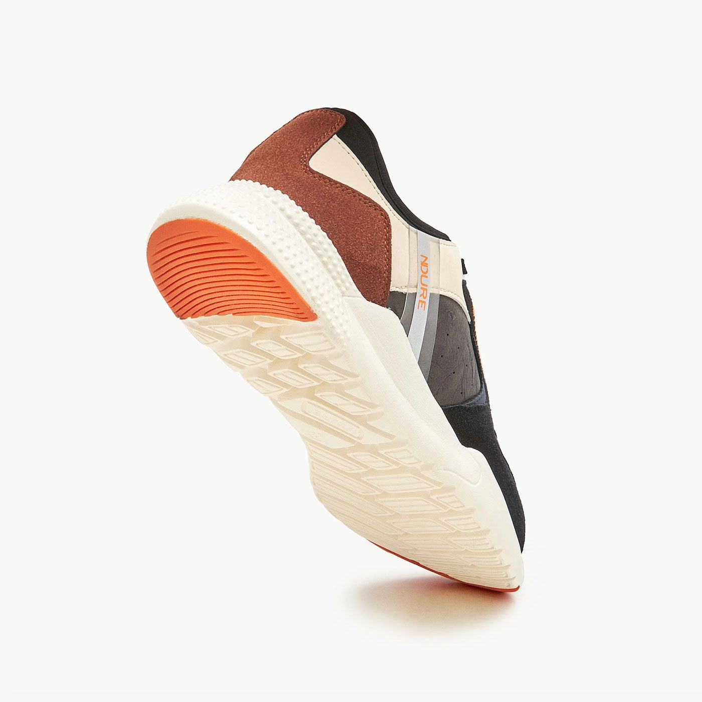 Sporty Shoes for Men Shoes One Bondi 7