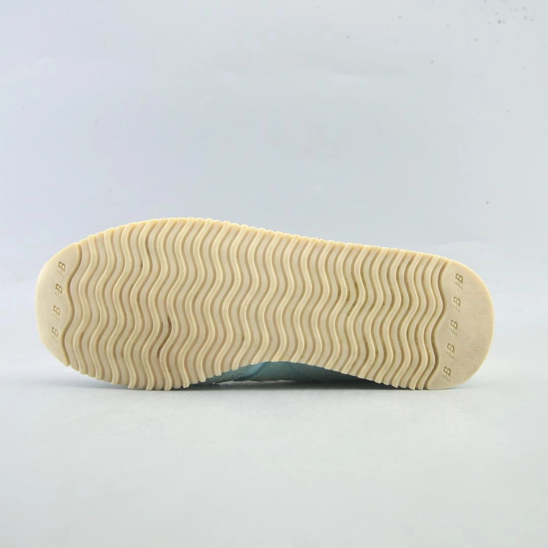 New Balance Soccer Cleats Black NEW BALANCE 420