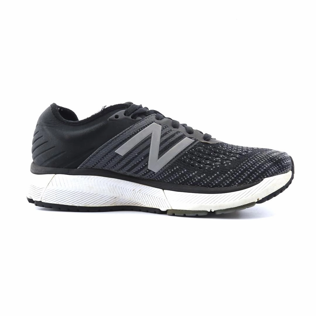 NEW BALANCE 860V10 Suede Cleaner For New Balance Shoes