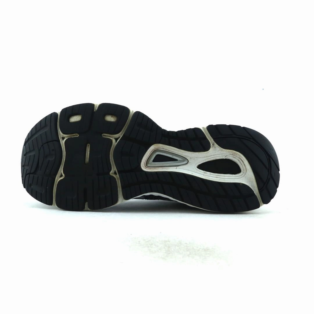 NEW BALANCE 880V9 New Balance 460v4