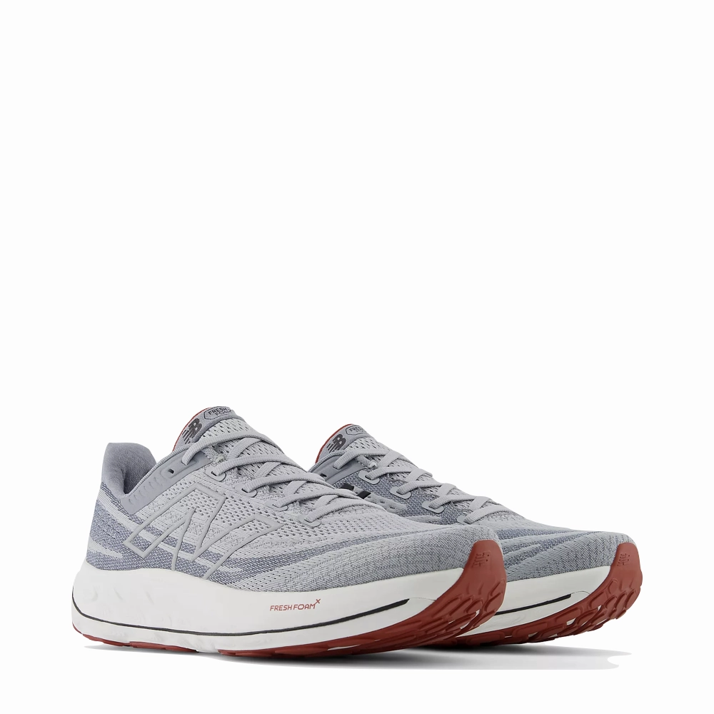 New Balance Men's Fresh Foam X Vongo v6 in Aluminum Grey with Brick Red M10