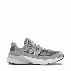 New Balance Men's MADE in USA 990v6 Sneakers in Grey Bbw550 New Balance