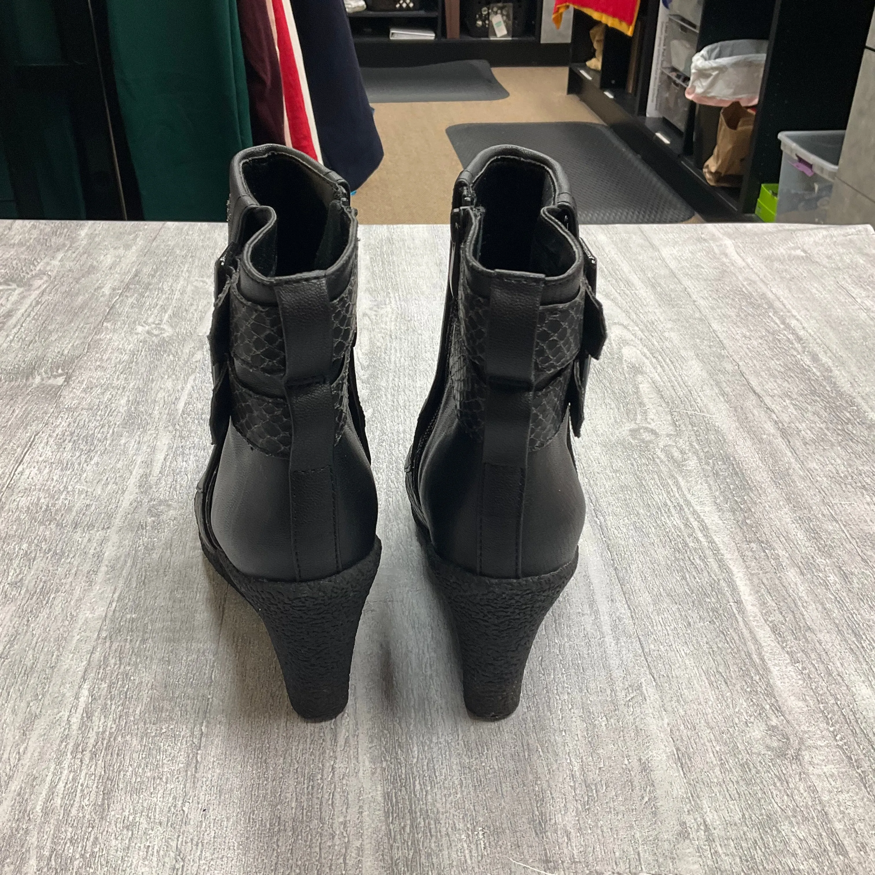 High Heels Clip Art Boots Ankle Heels By Kathy Van Zeeland In Black, Size: 6