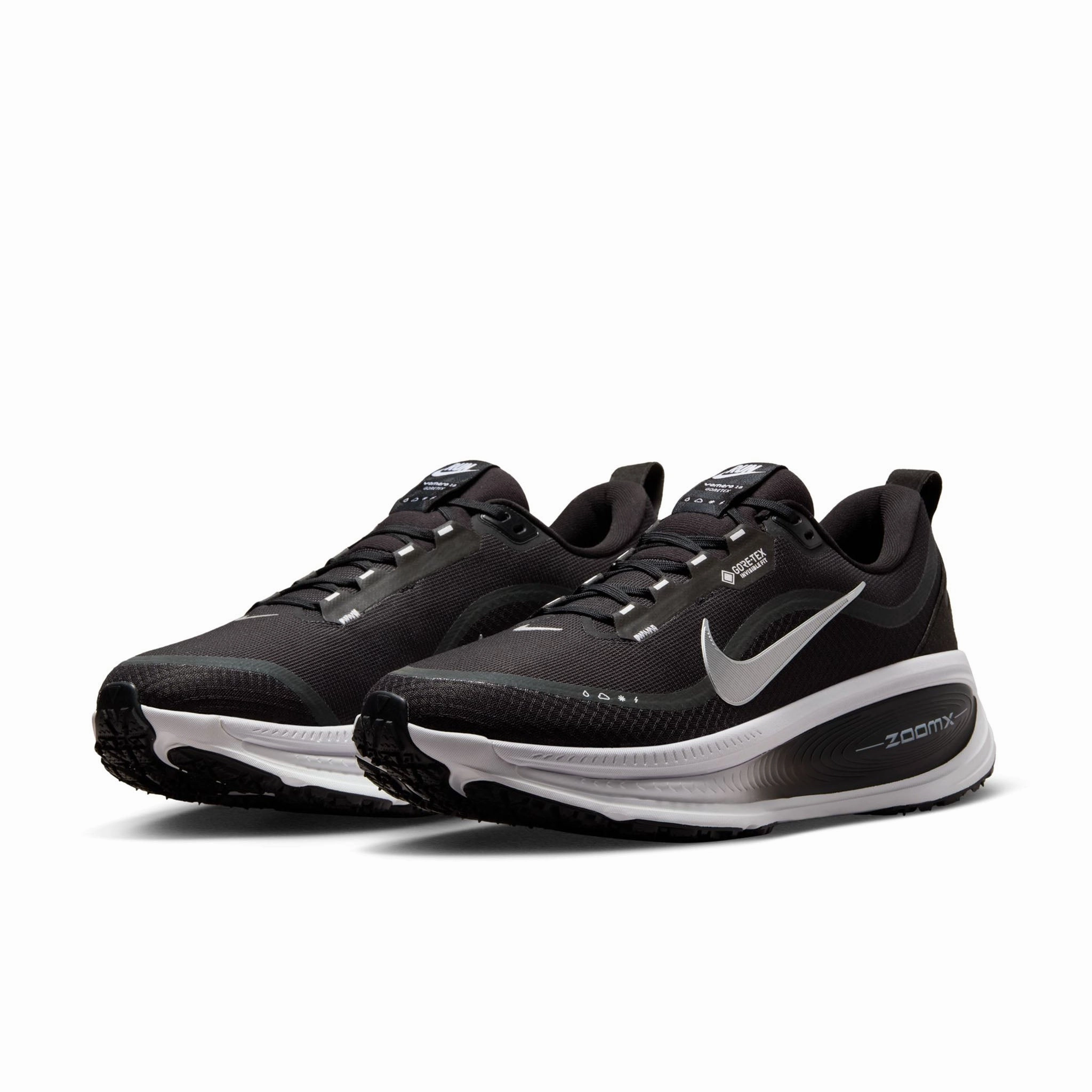 Nike | Men's Vomero 18 GORE-TEX Road Running Shoes - Black/Metallic Silver-Anthracite-White Nike Running Shoes For Flat Feet