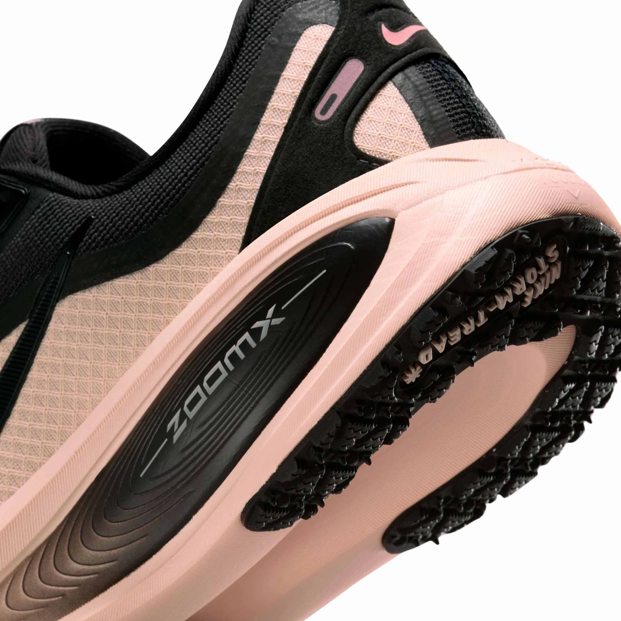 Nike | Women's Vomero 18 GORE-TEX Road Running Shoes - Black/Black-Crimson Tint-Black Nike Puerto Rico Shoes