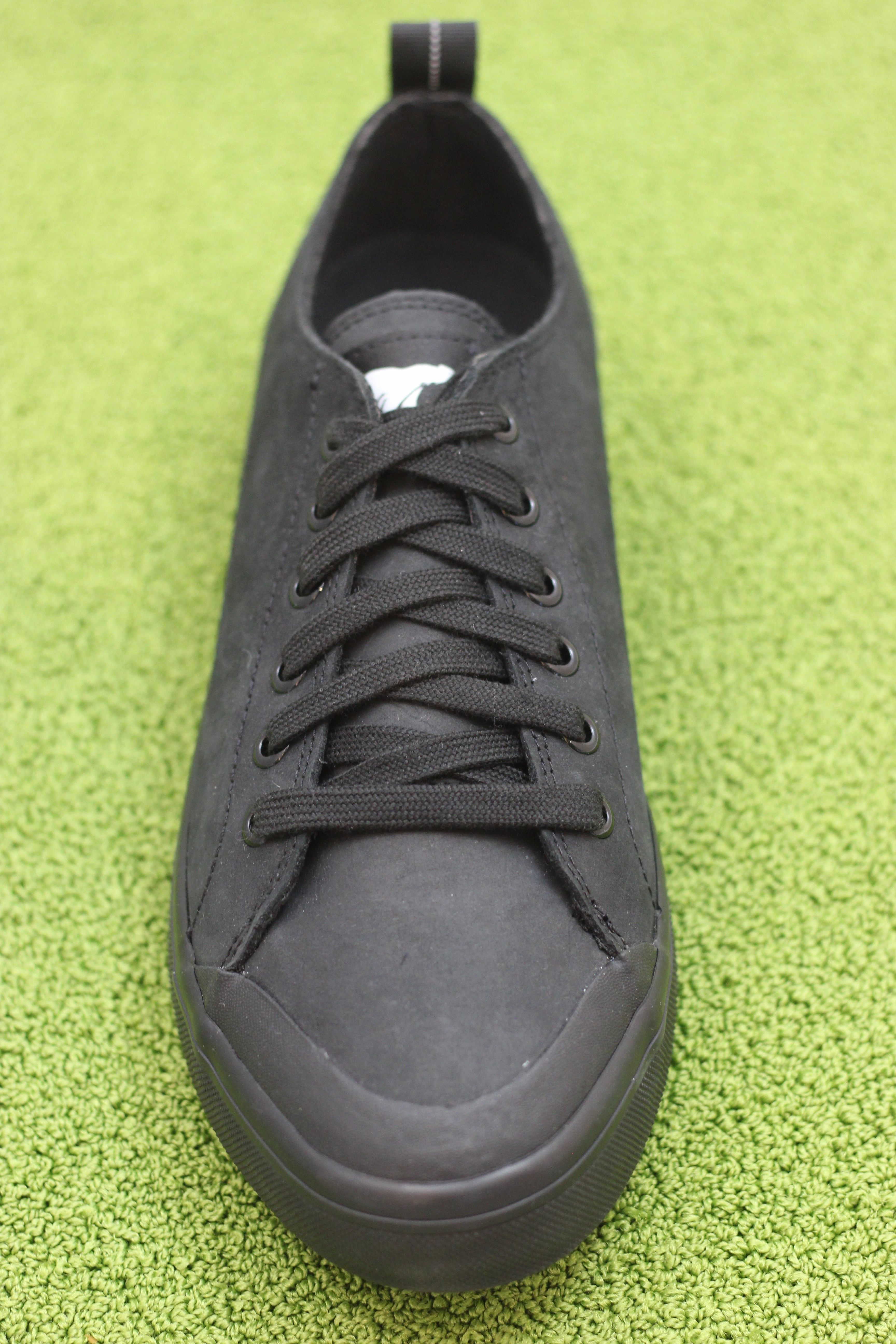 Mens Metro Low WP Sneaker - Black Leather Narrow Oxfords