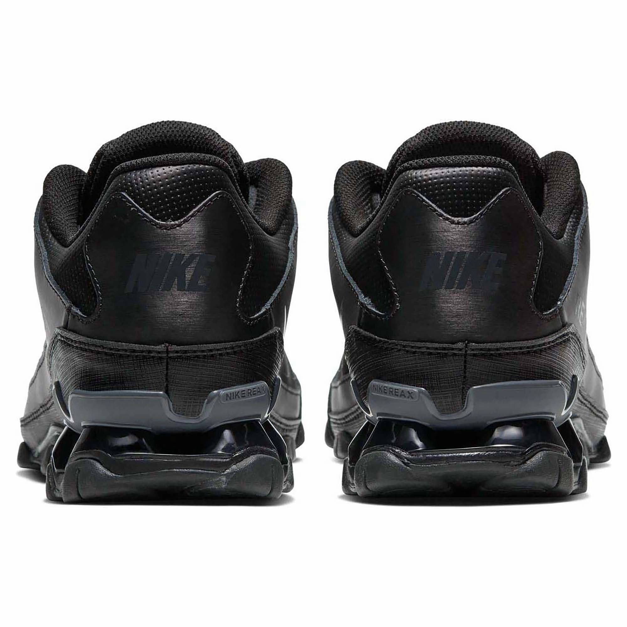 Nike Daybreak Shoe Reax 8 TR Mesh Men's Training Shoes