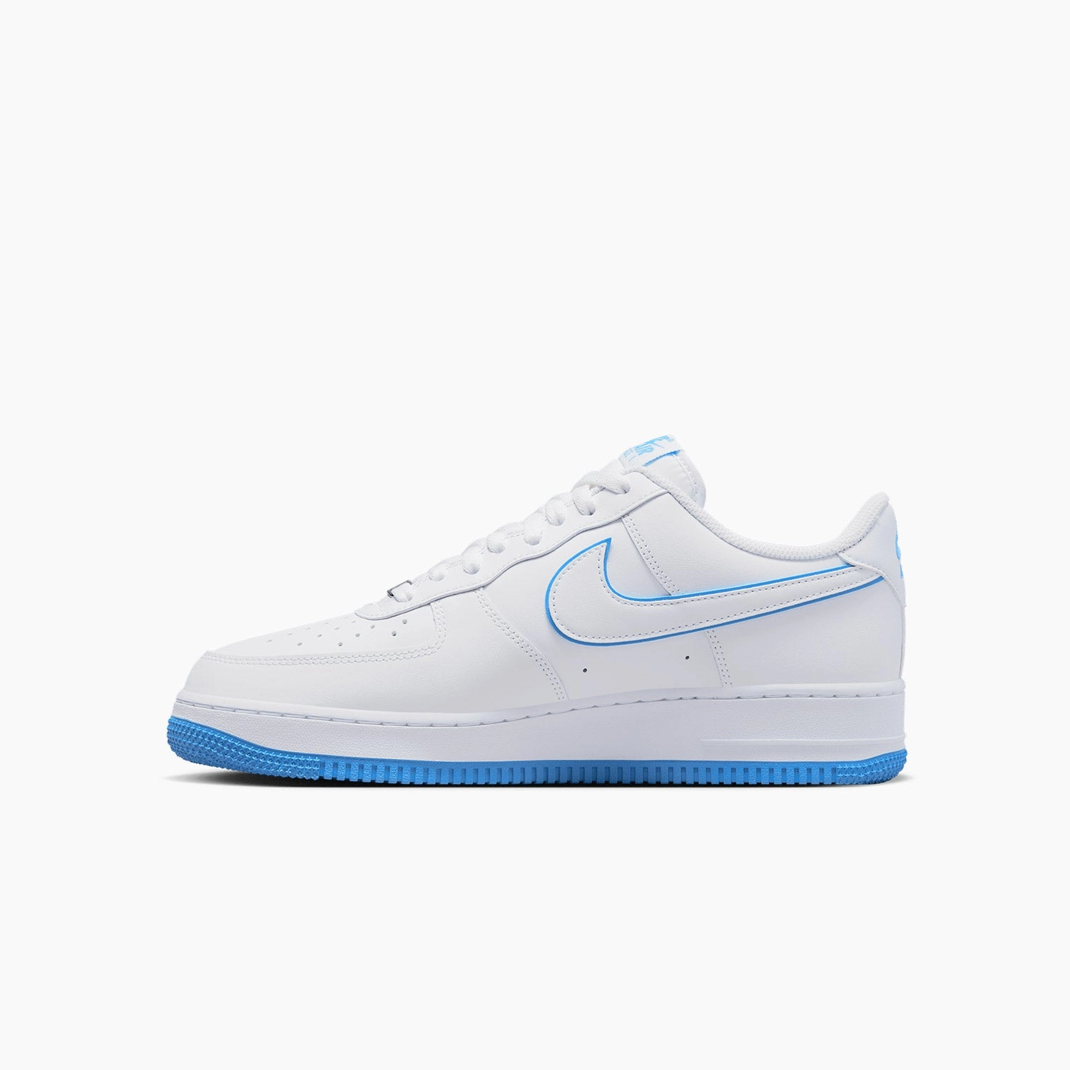 Walking Shoes Men's Nike Air Force 1 `07 "White University Blue"