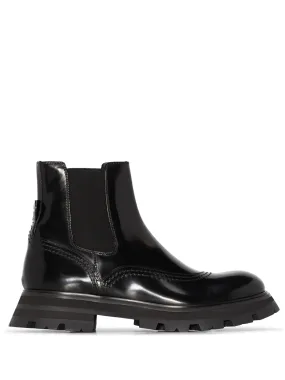 chunky-sole Chelsea boots Polished Chelsea Boots