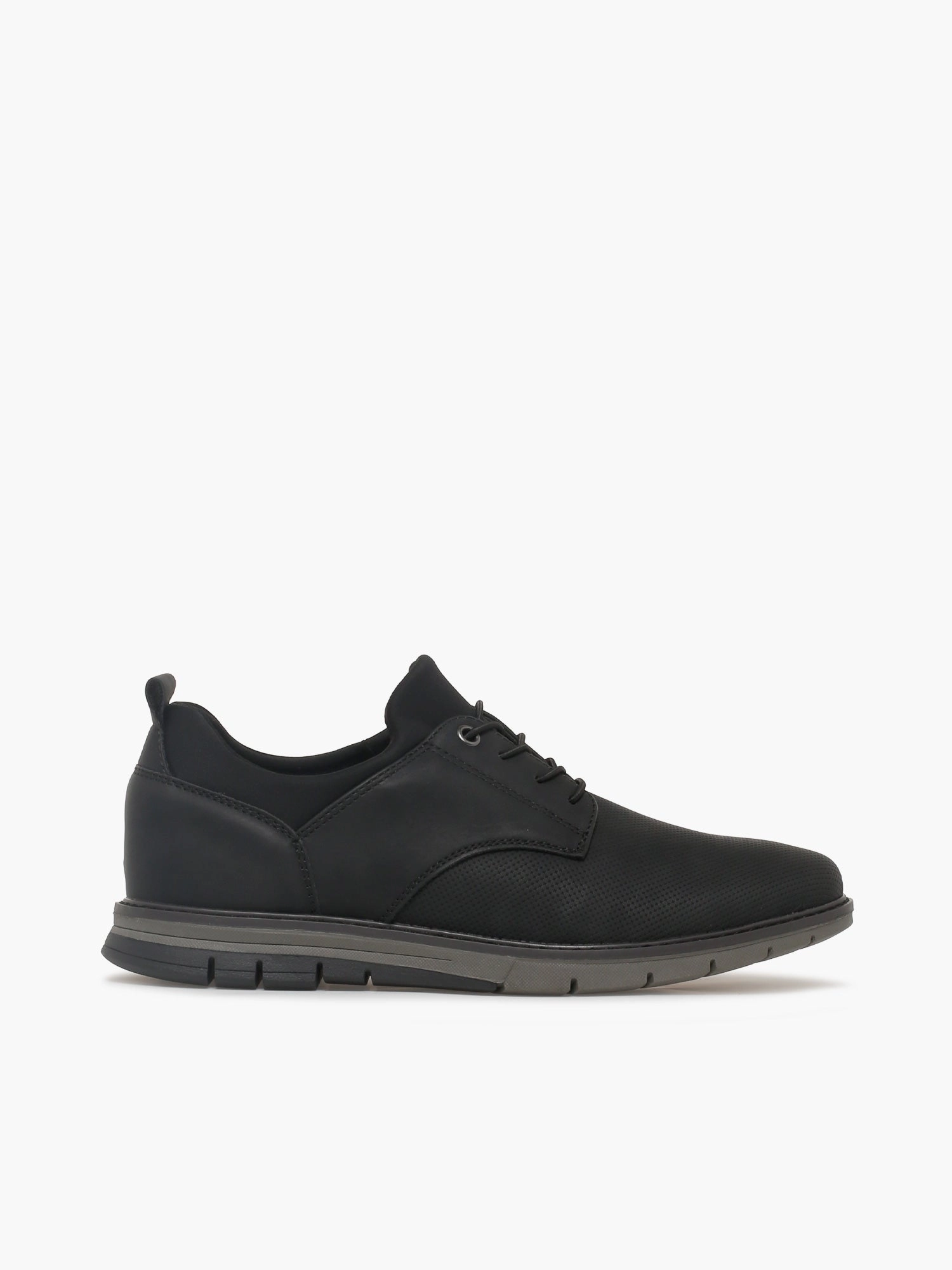 Heel Oxford Rodrick Black Nubuck