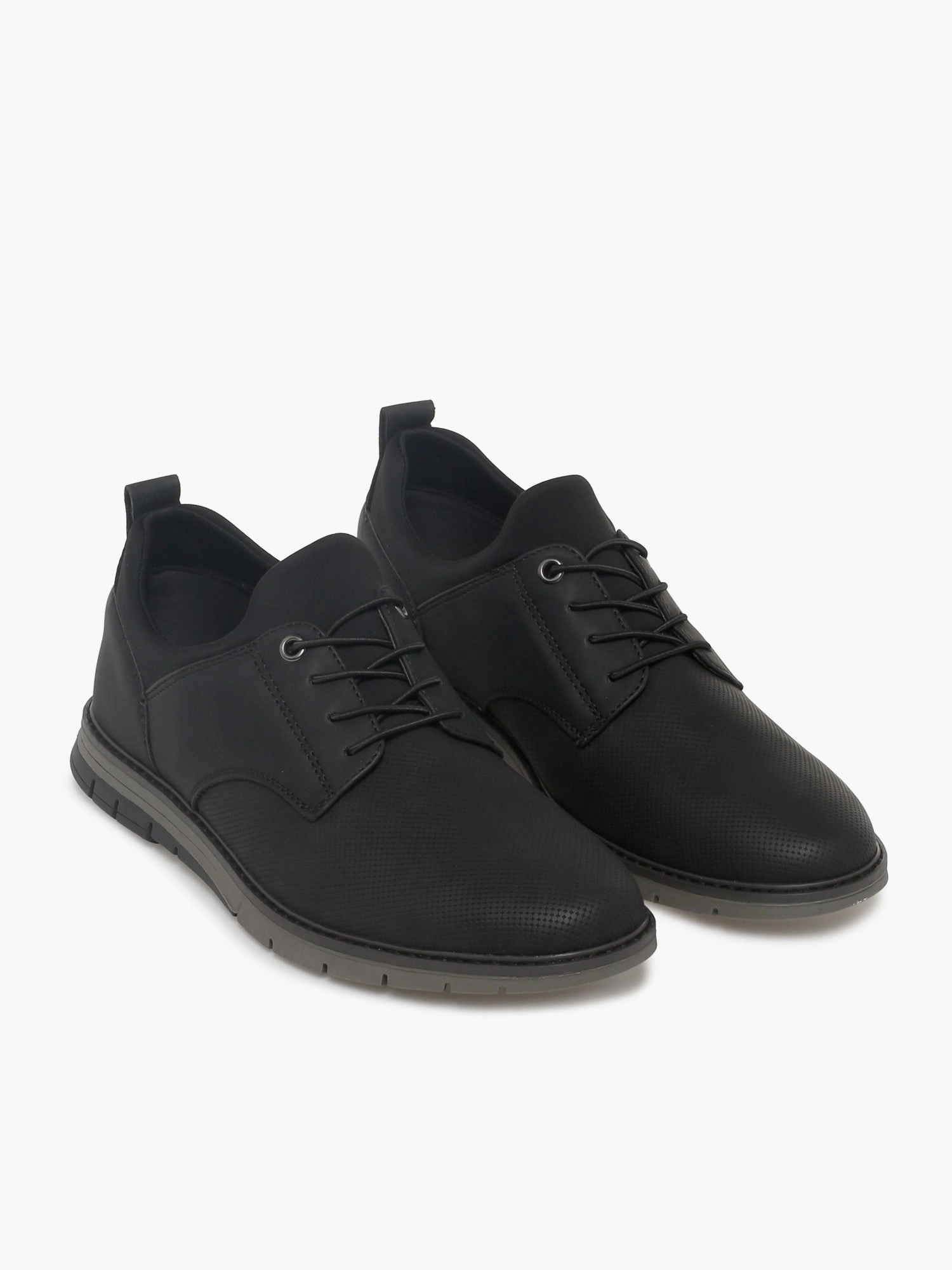 Rodrick Black Nubuck Oxford Stud