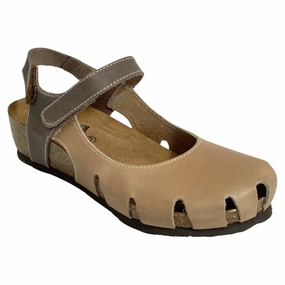 Sandals Born Sabatini Elizabeth Beige/Fango Crazy Sandal (Women's)