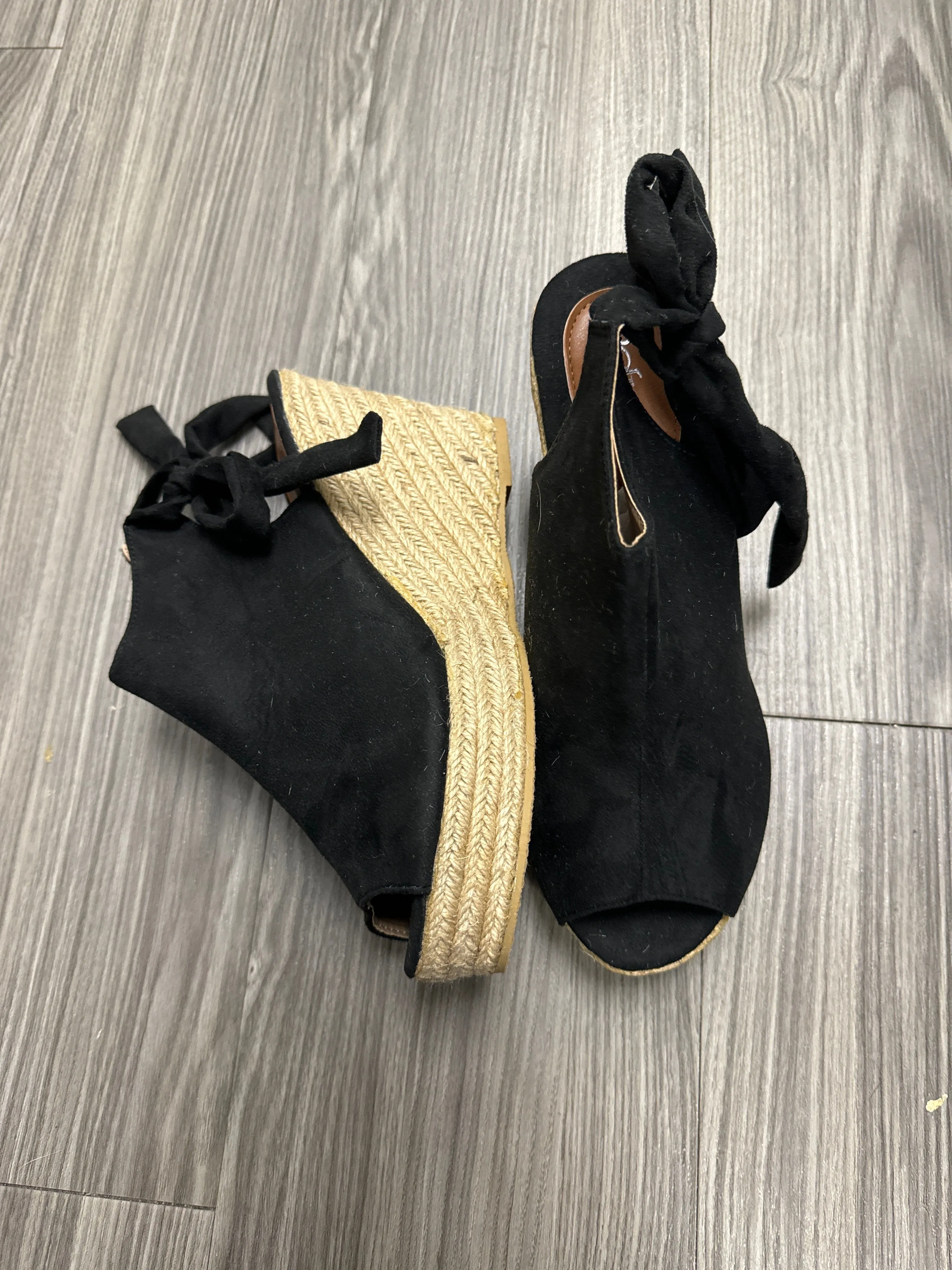 High Heel Foot Damage Sandals Heels Wedge By Refresh  Size: 11